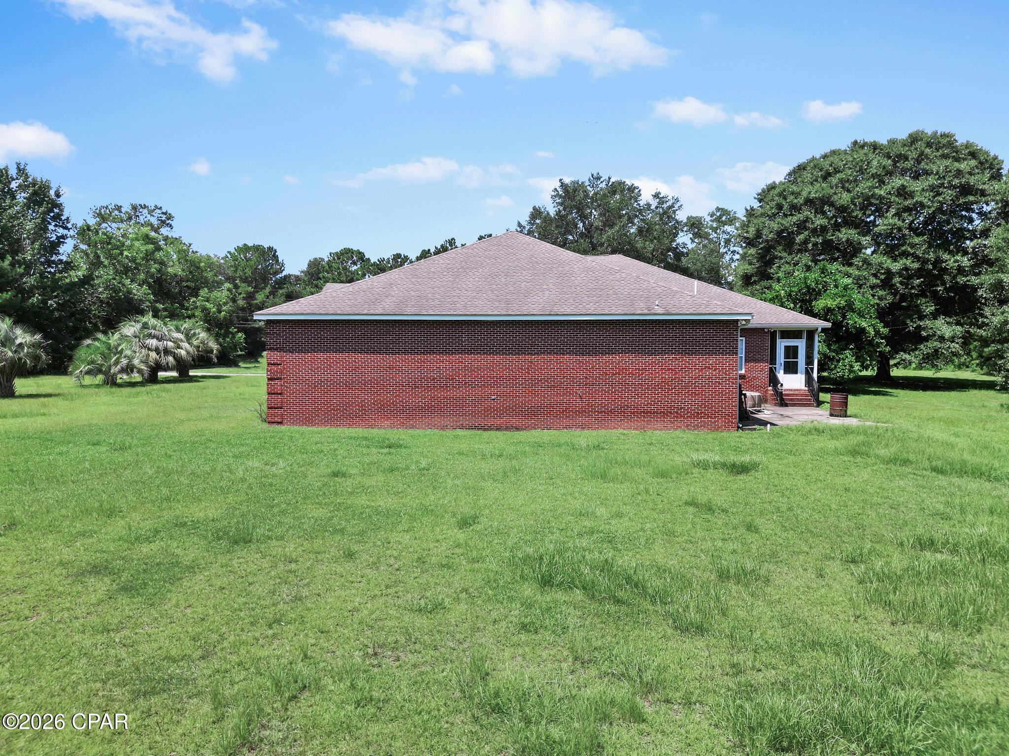 main property photo 24