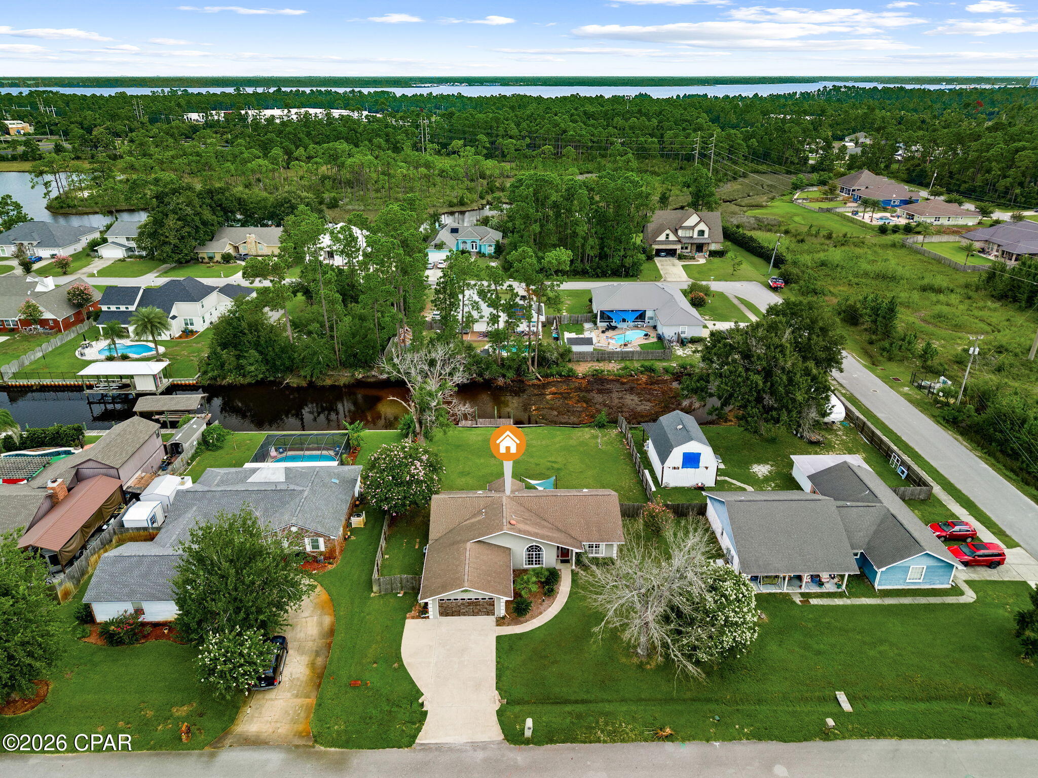 main property photo 45
