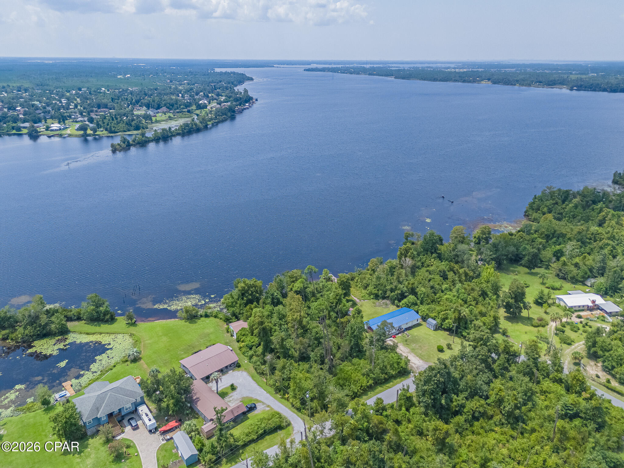 main property photo 9