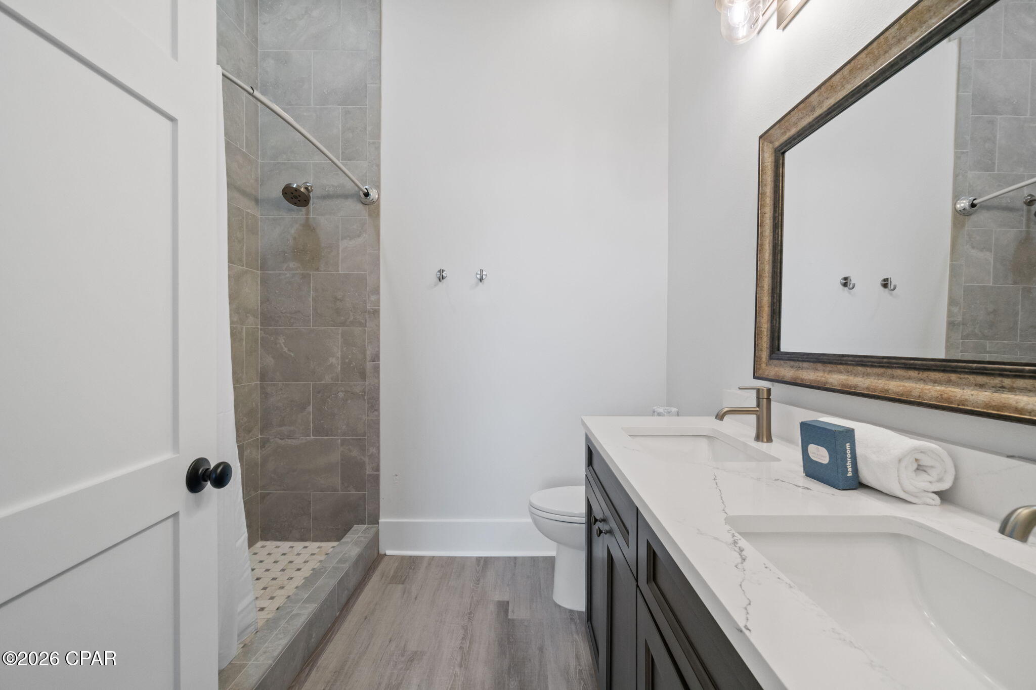 main property photo 57