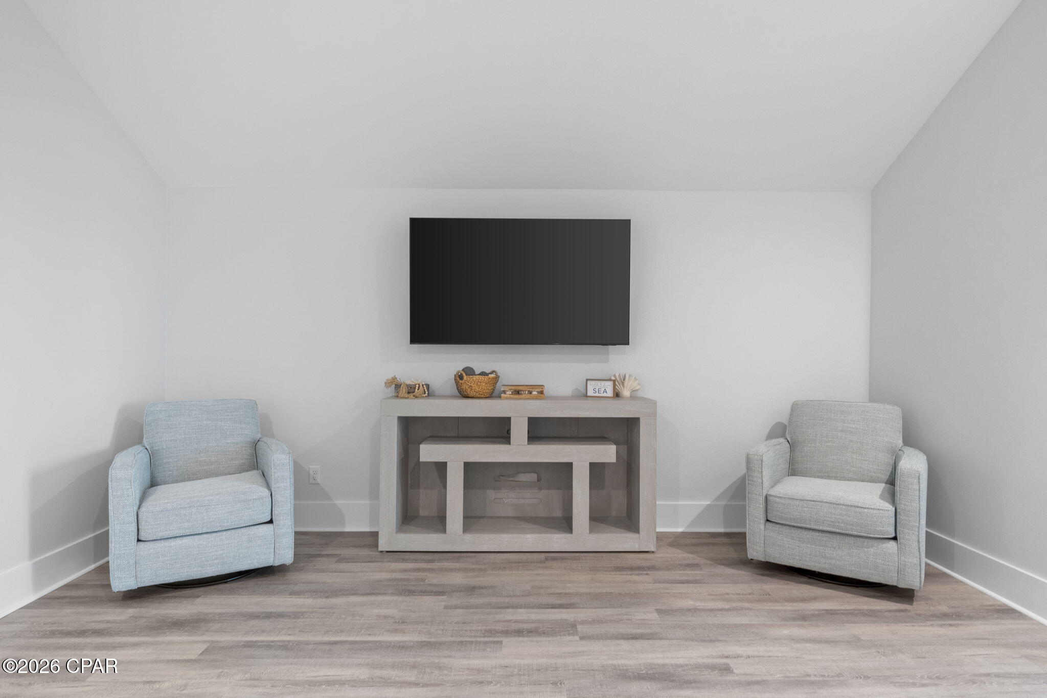 main property photo 63