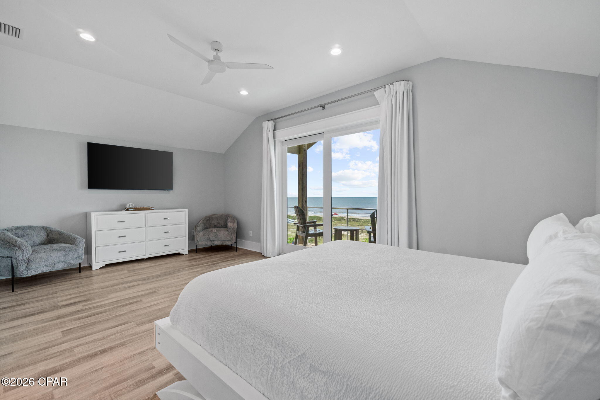 main property photo 67