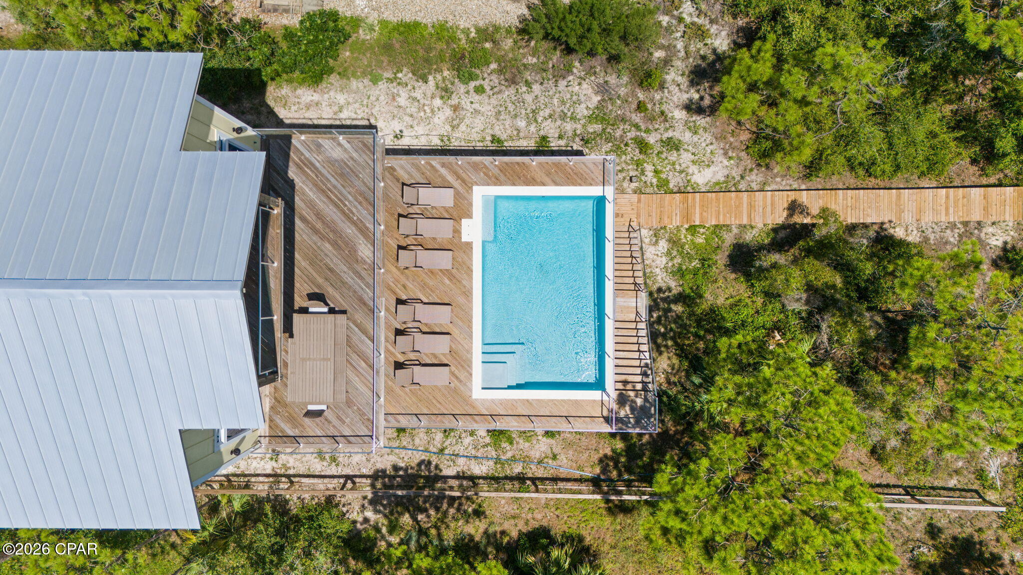 main property photo 78