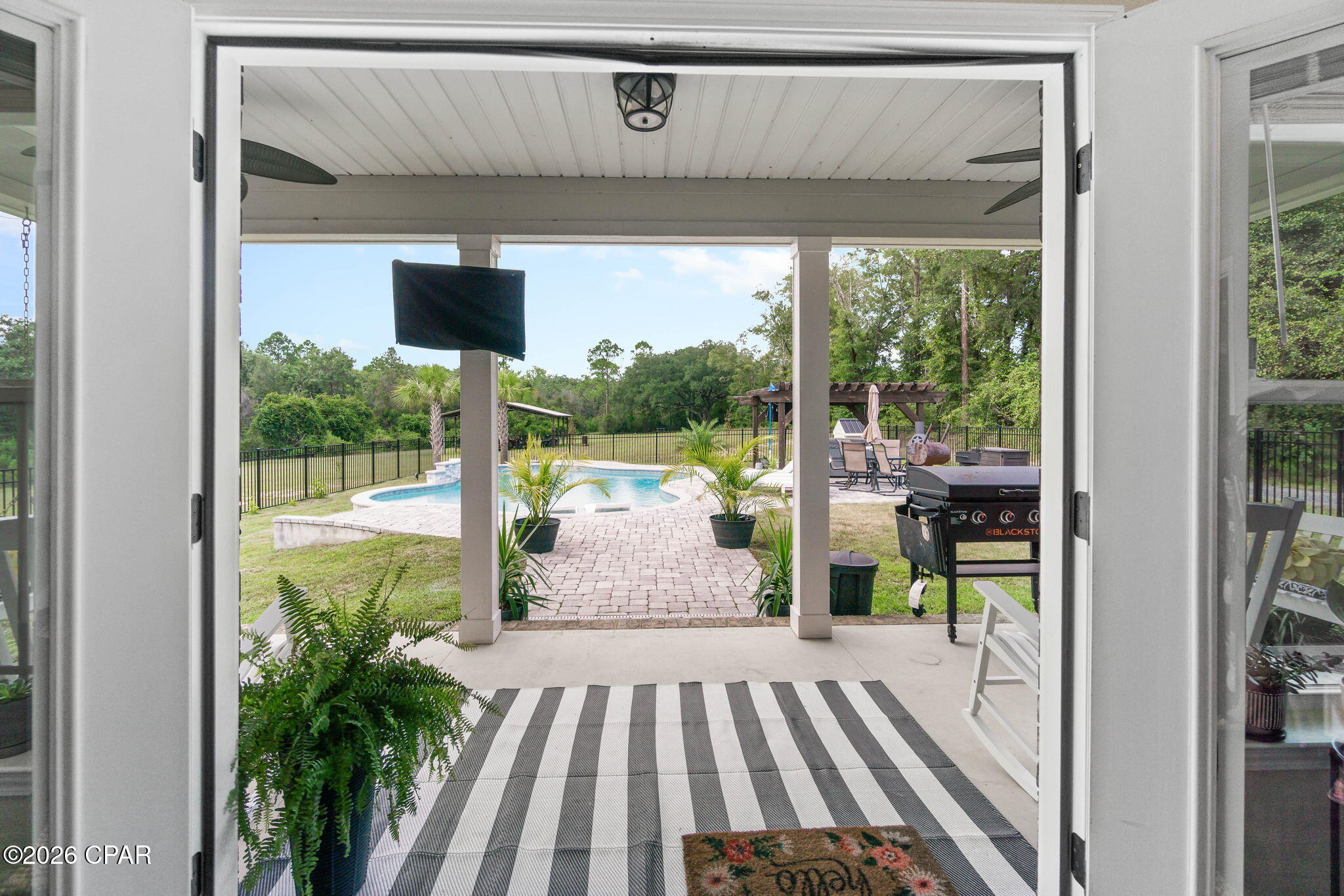 main property photo 14