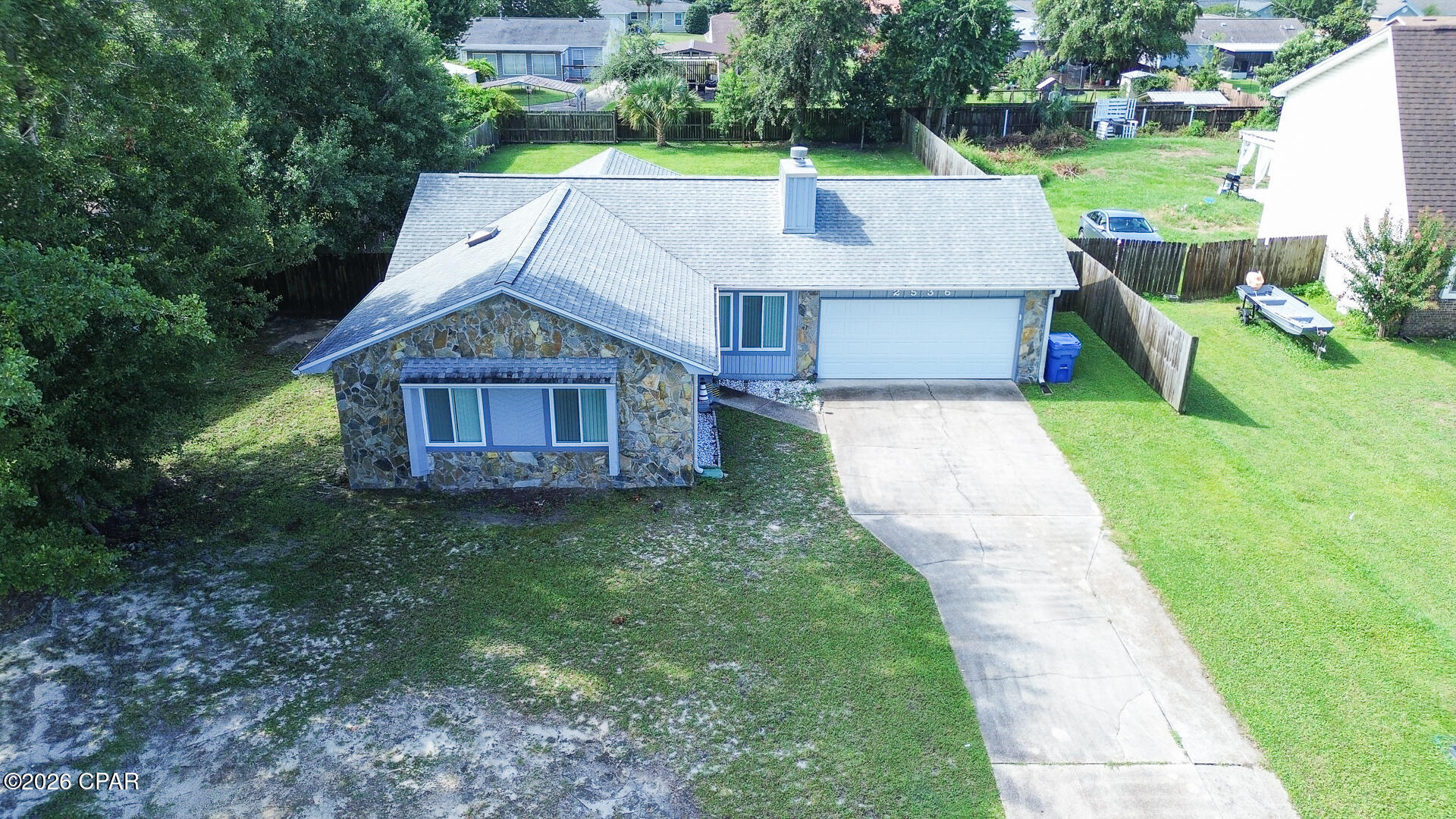 main property photo 40