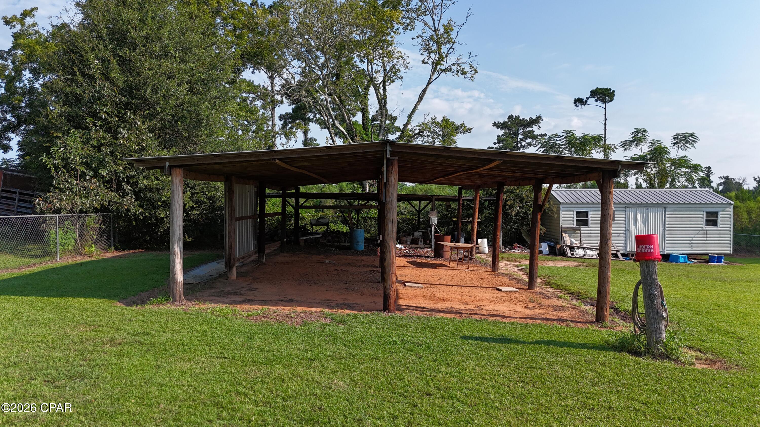 main property photo 16