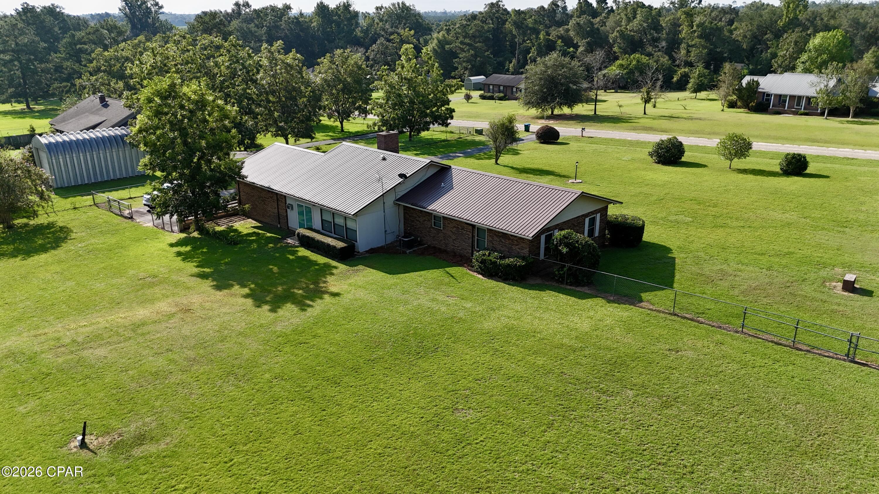 main property photo 20