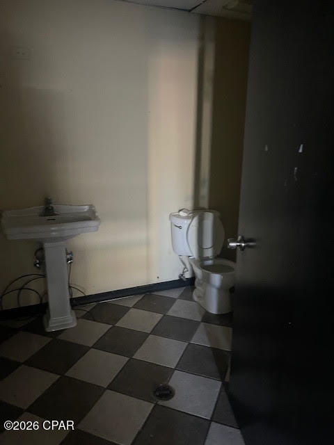 main property photo 13