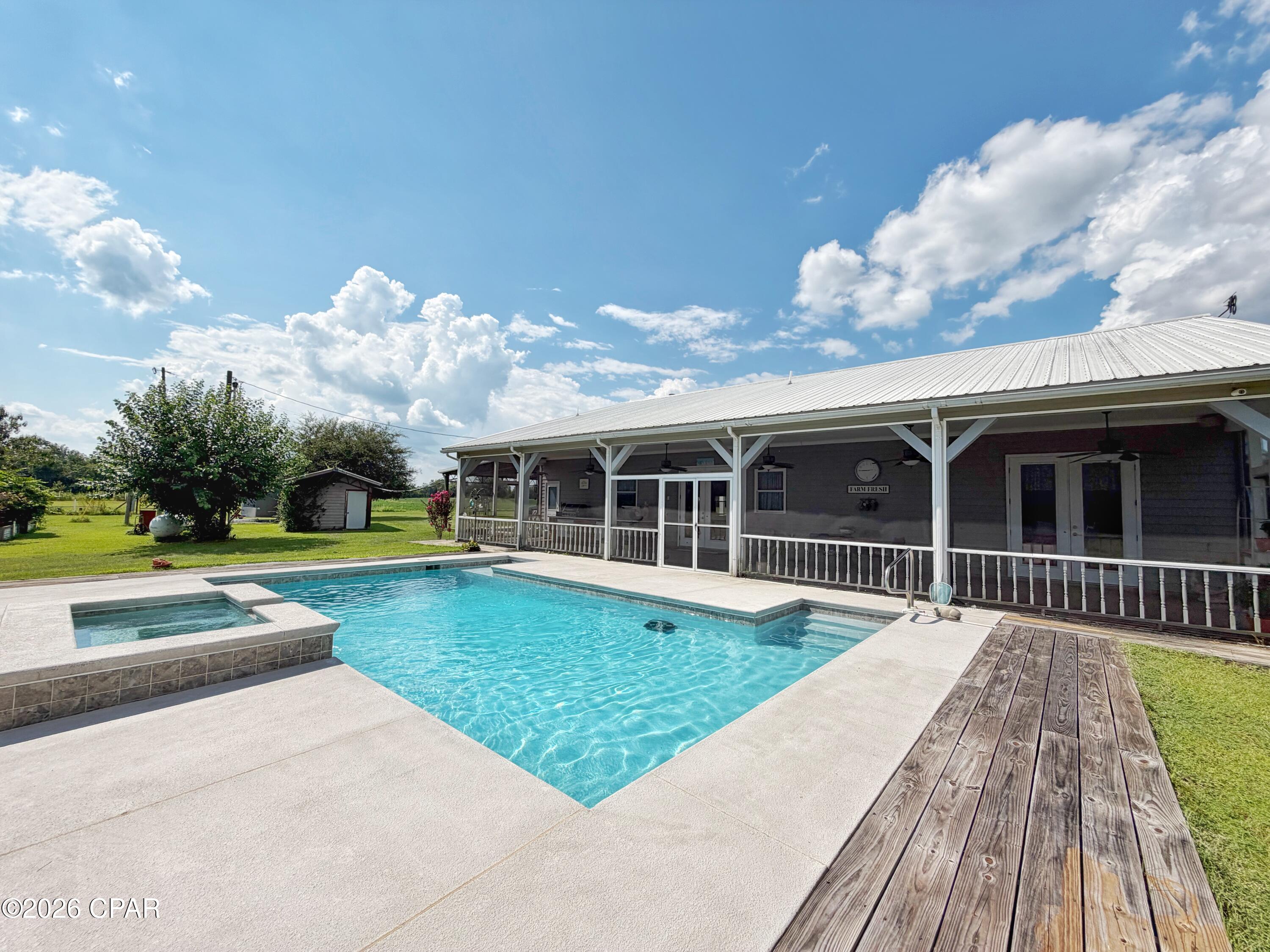 main property photo 33