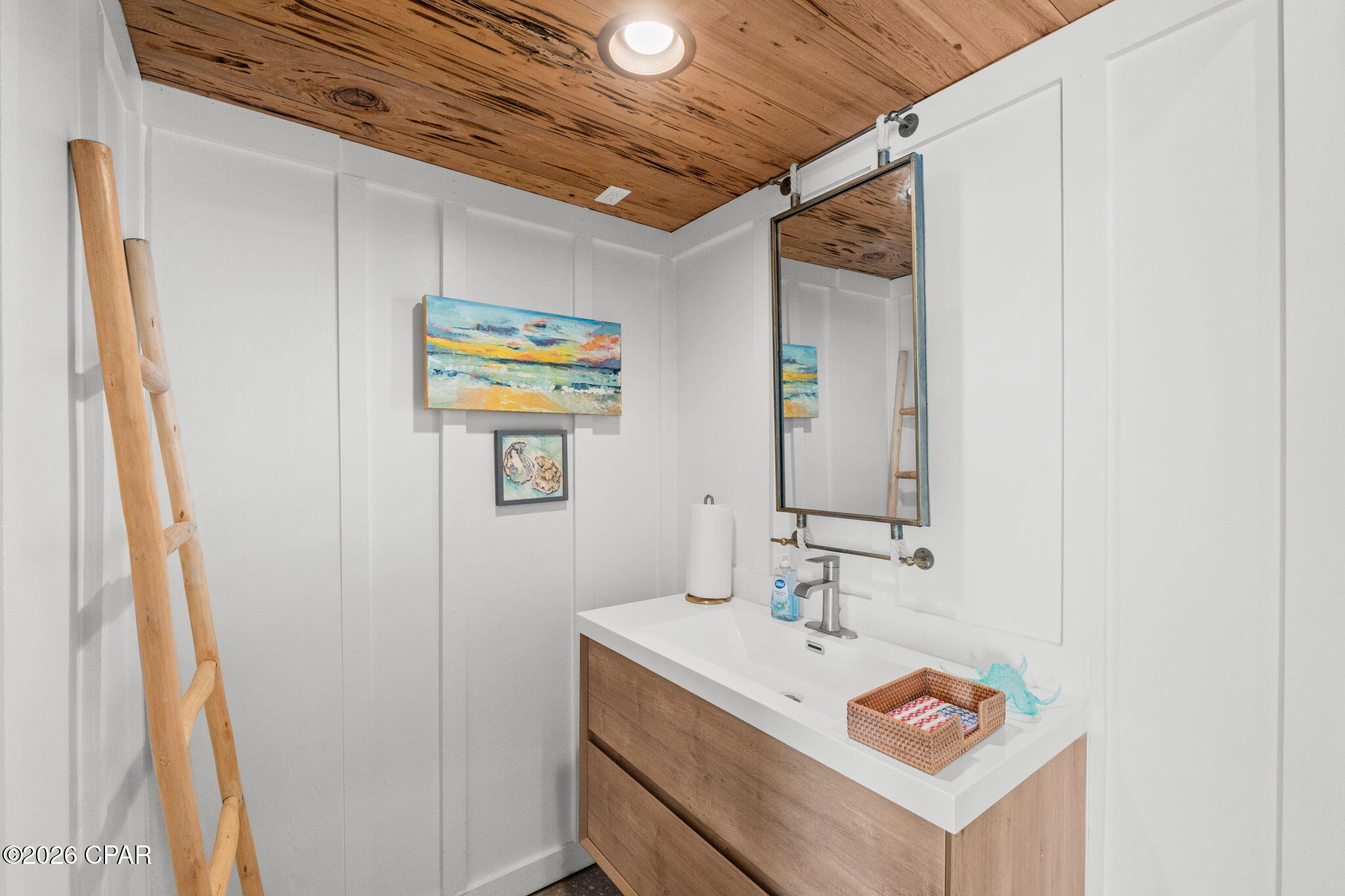main property photo 84