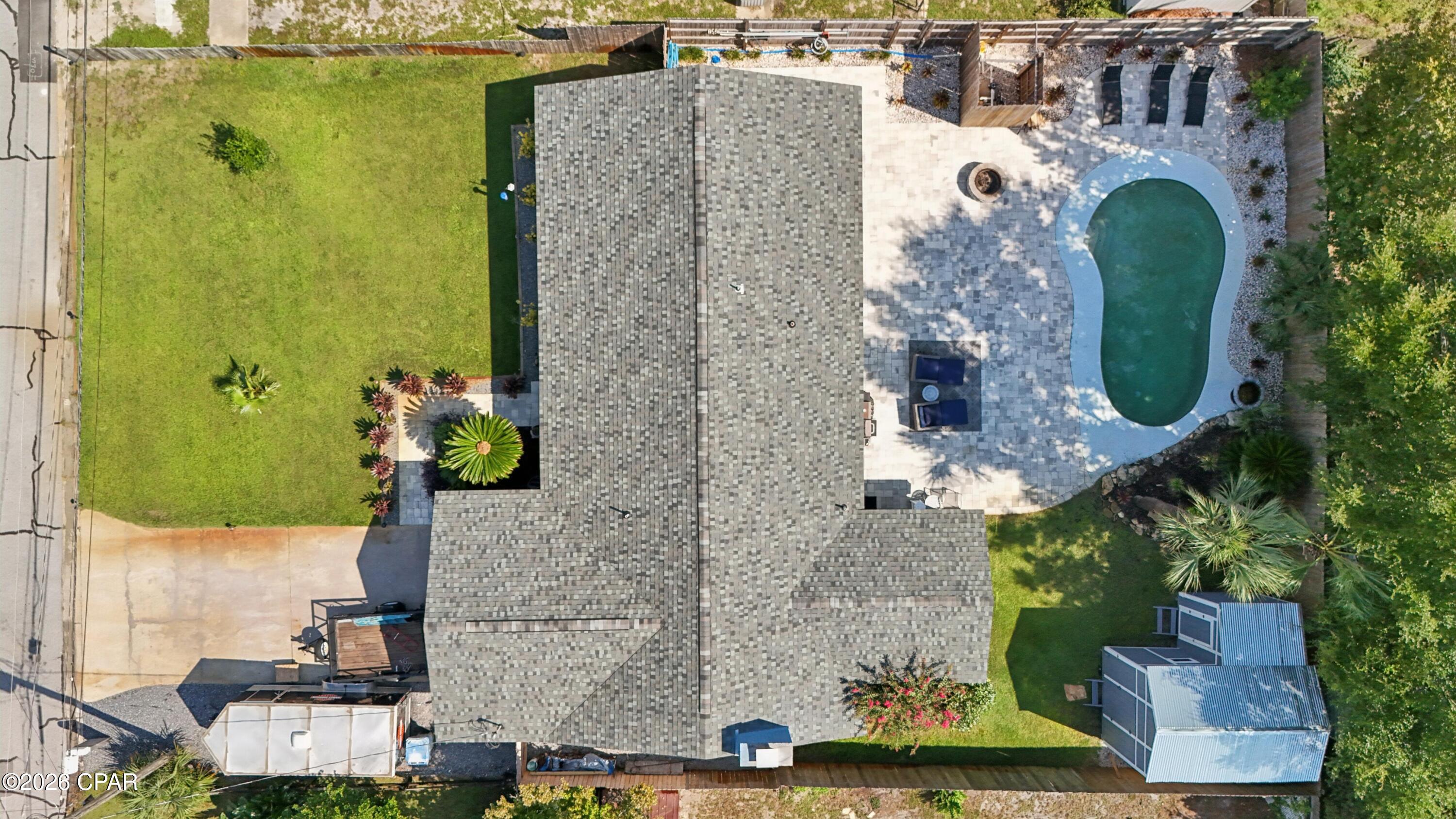 main property photo 27