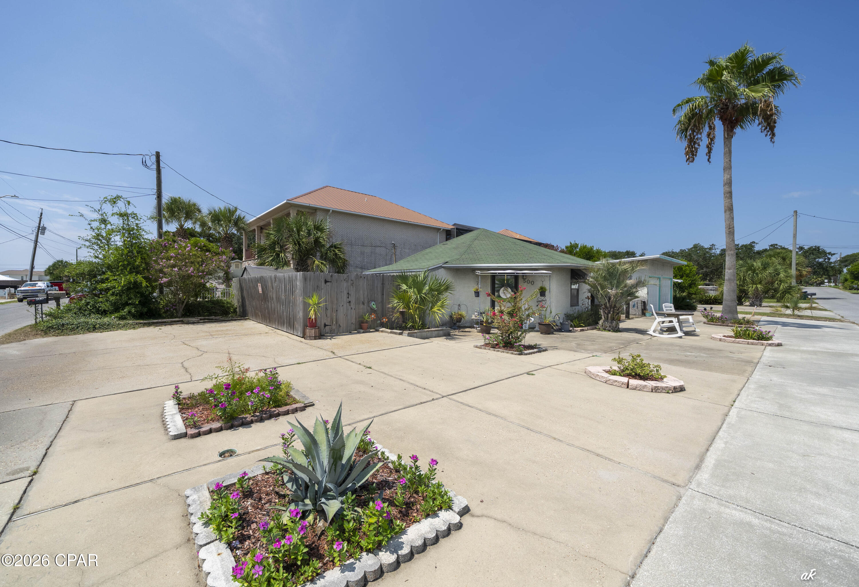 main property photo 58