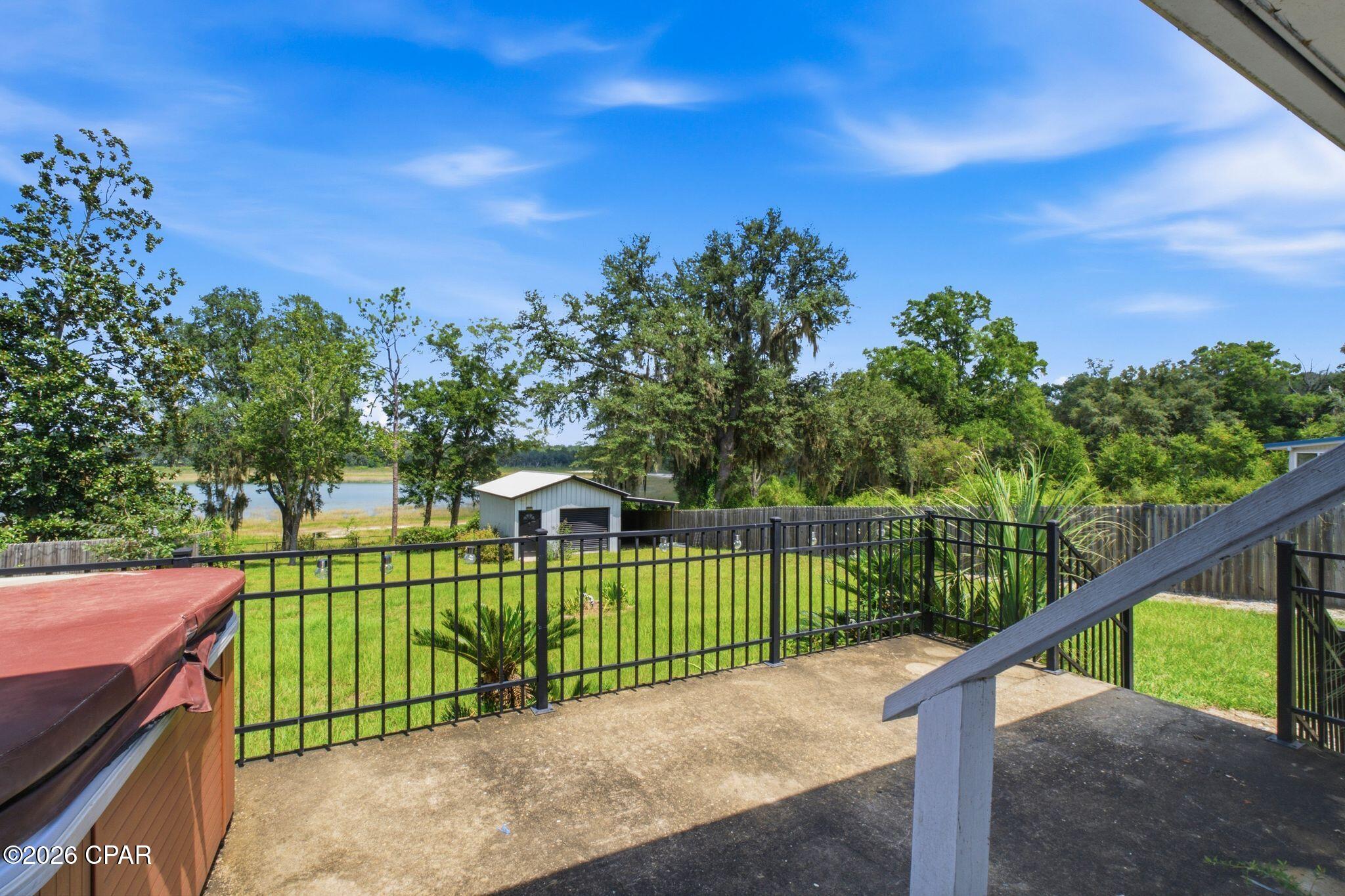 main property photo 29