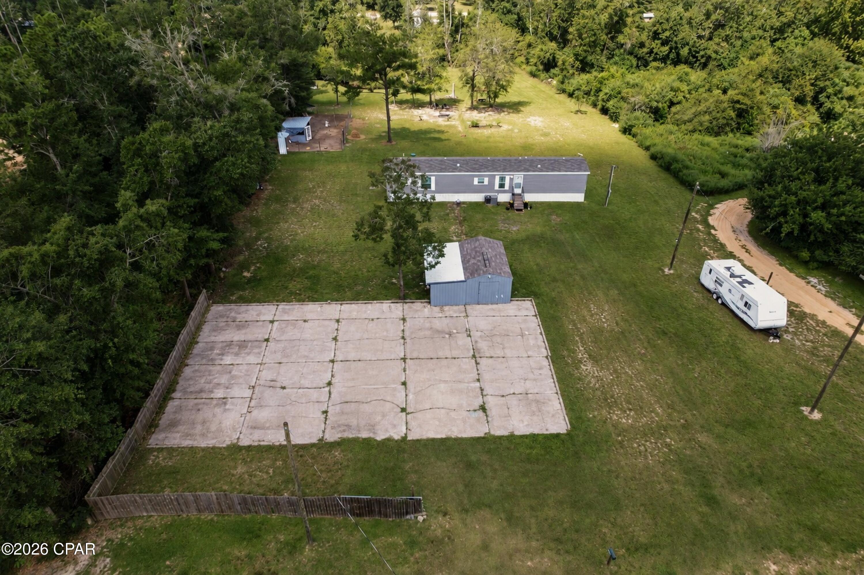 main property photo 31