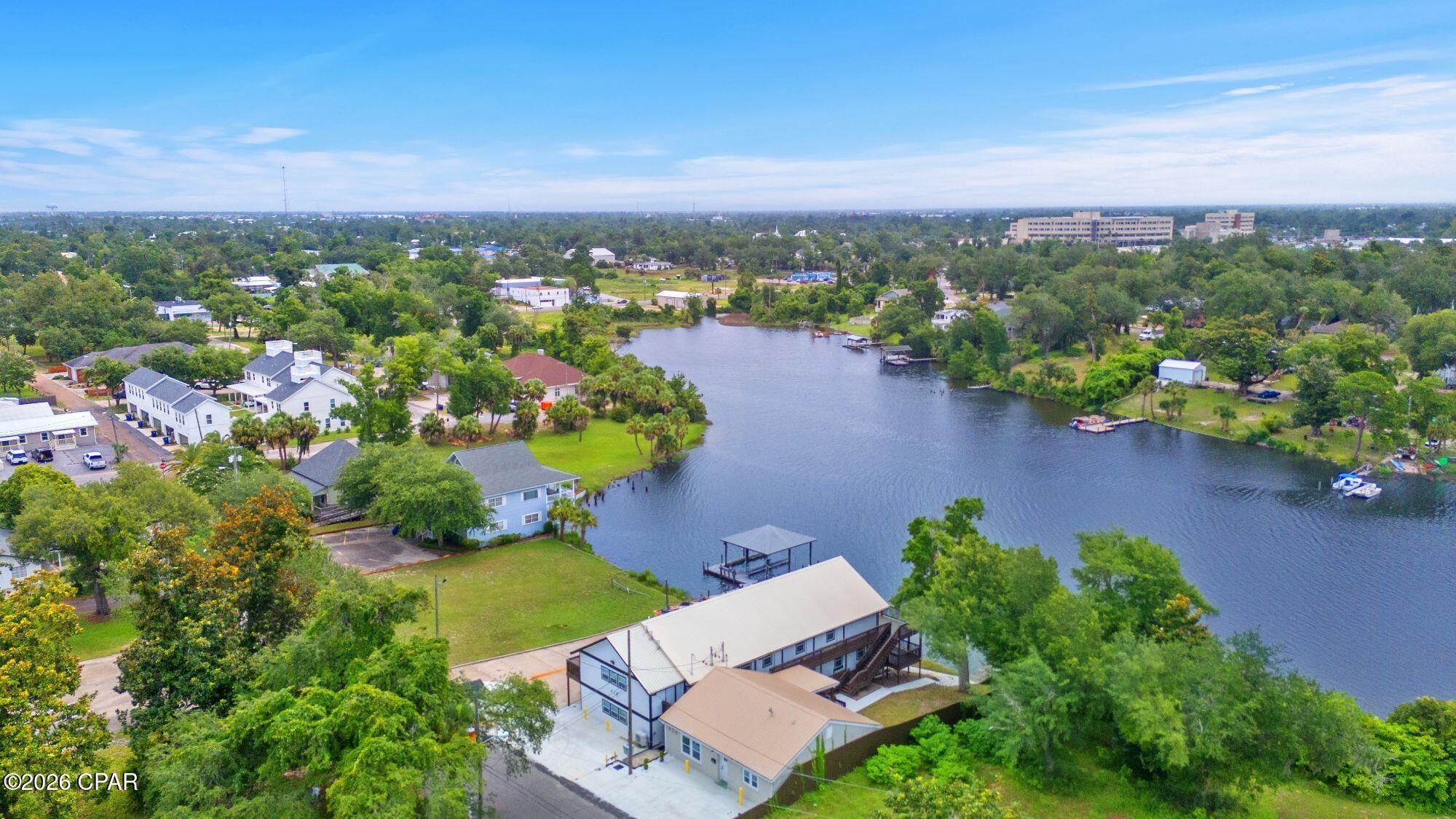main property photo 16