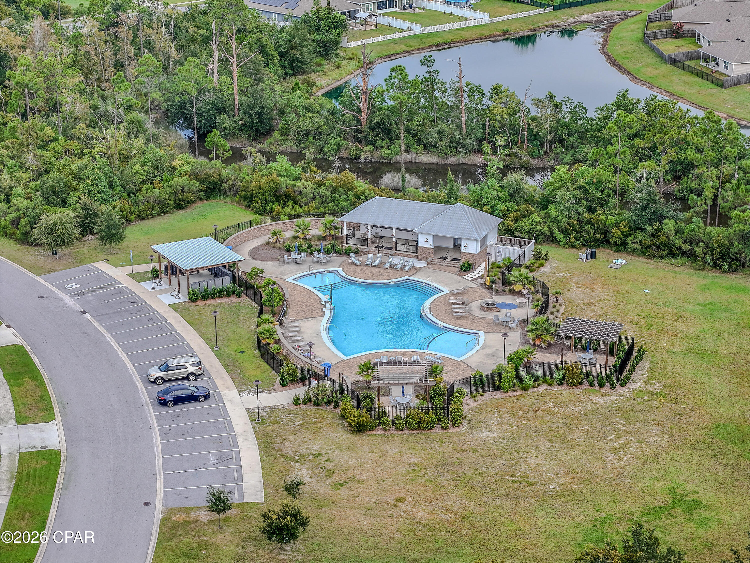 main property photo 7