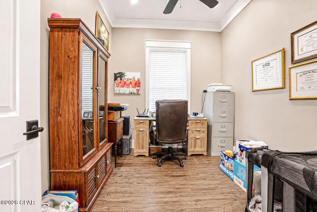 main property photo 38