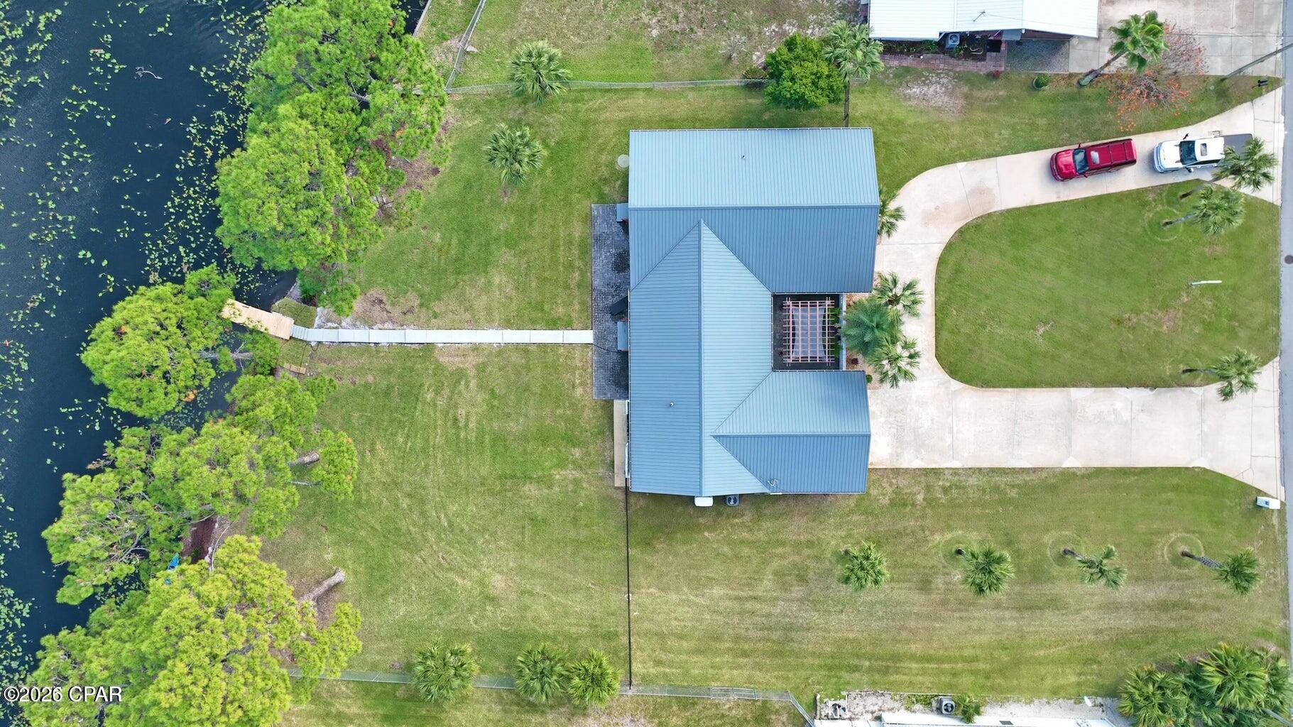 main property photo 37