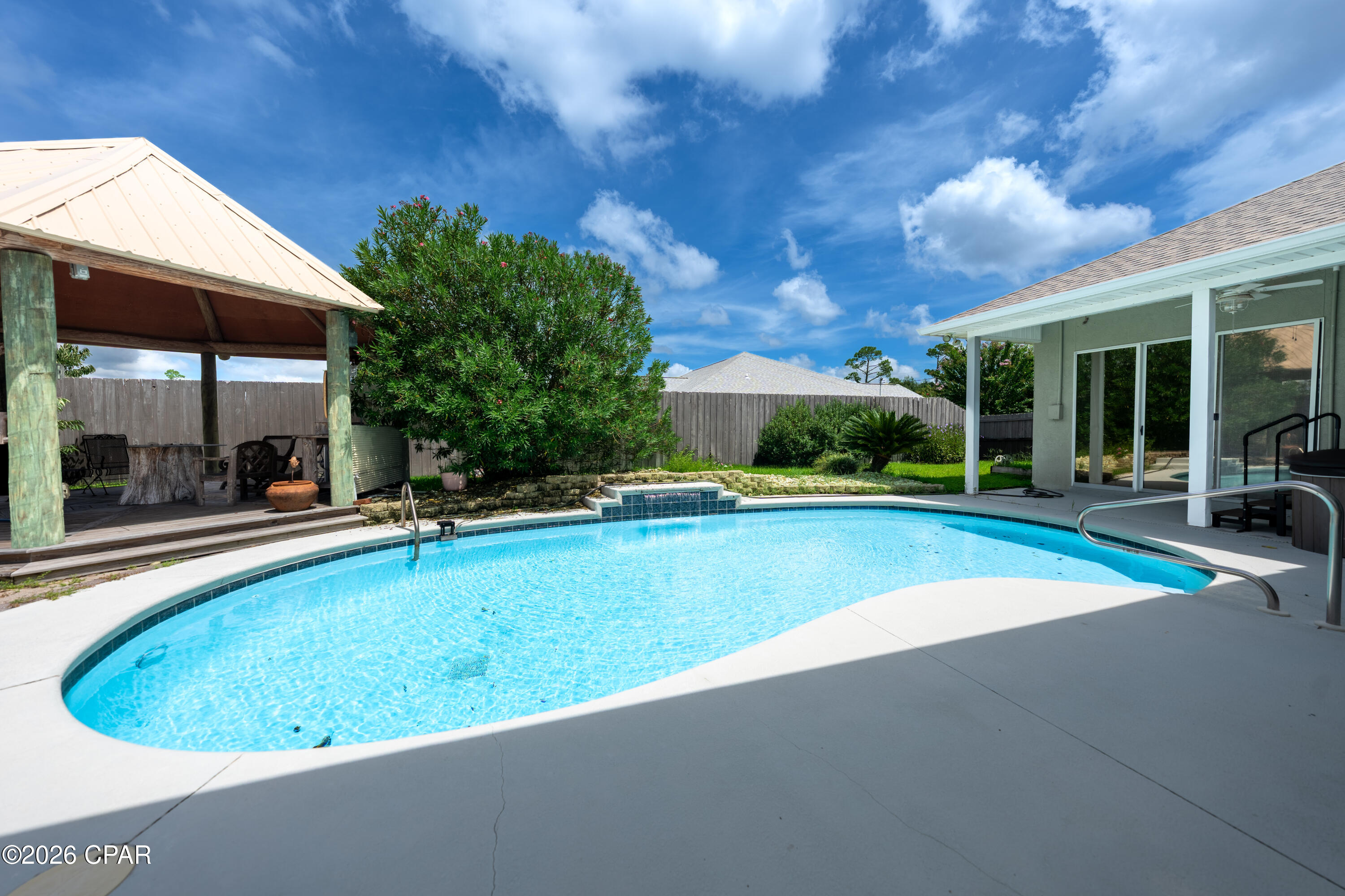 main property photo 59