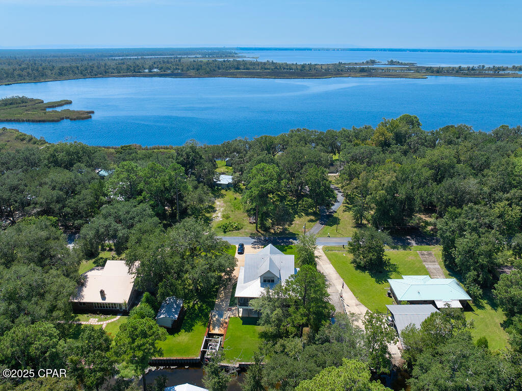 main property photo 49