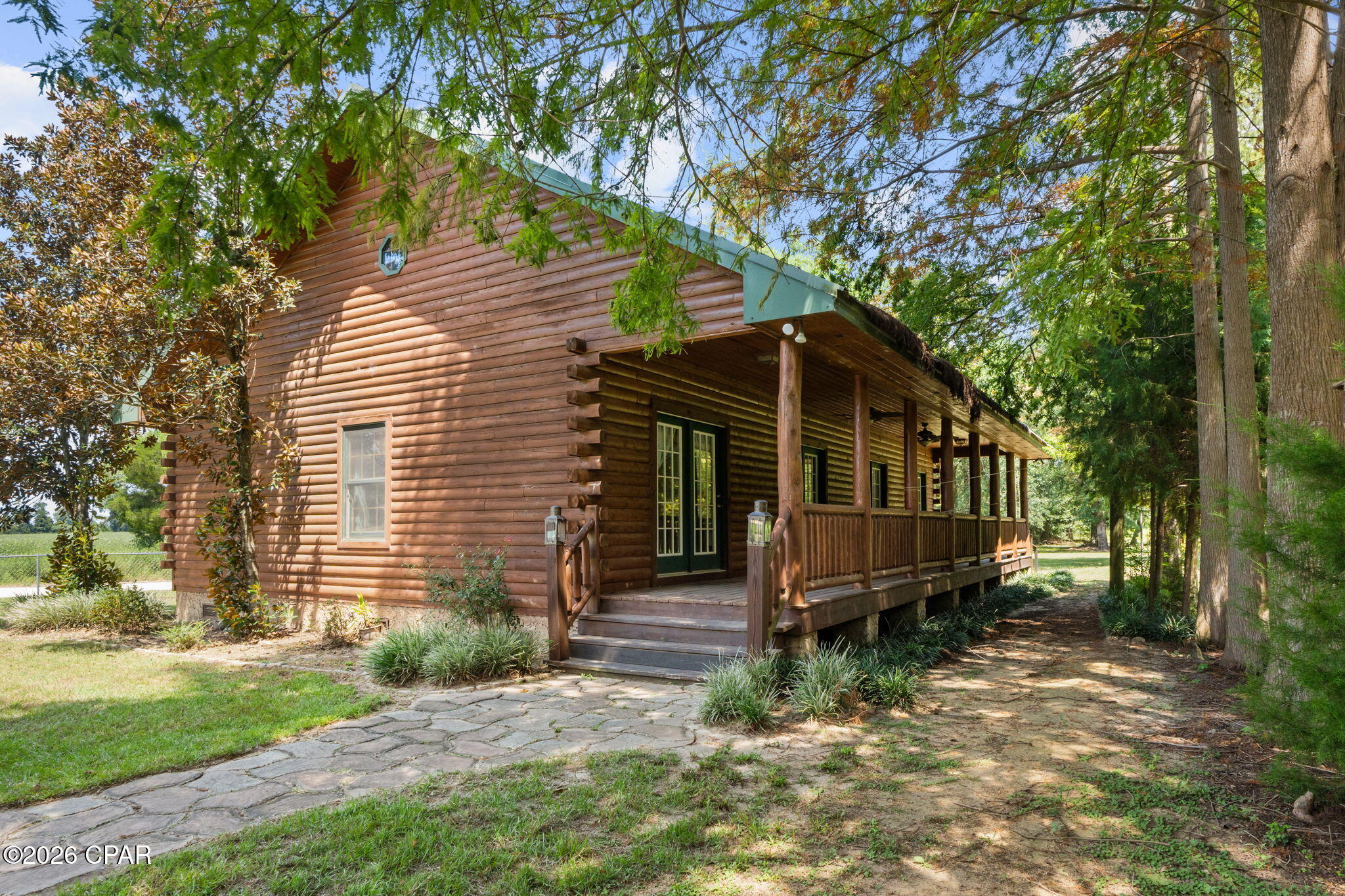 main property photo 30
