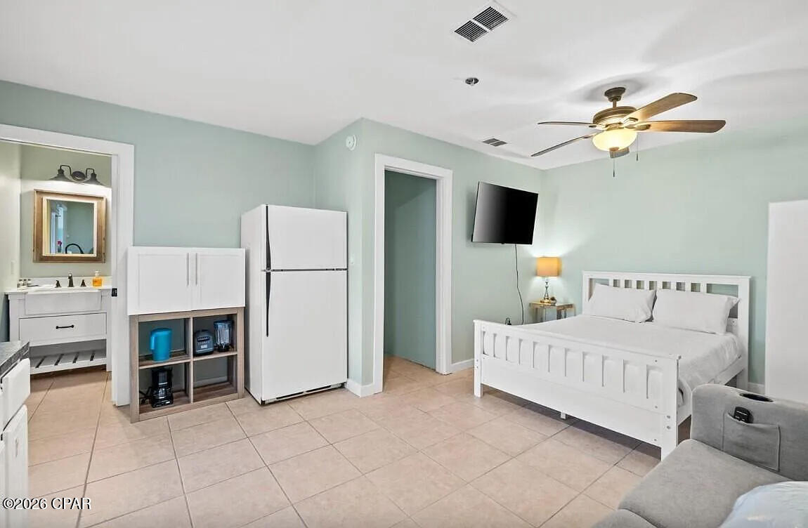 main property photo 73