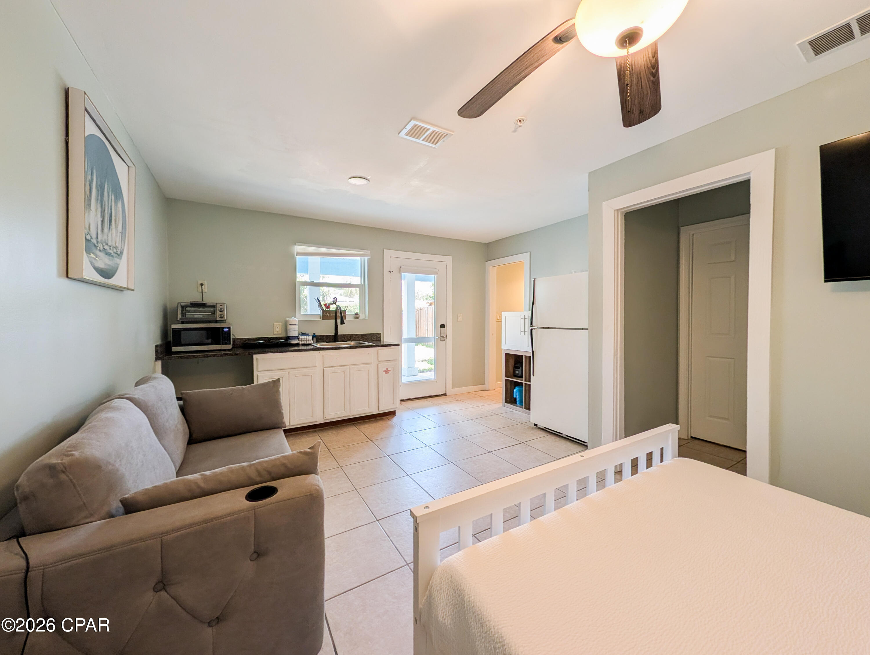 main property photo 75