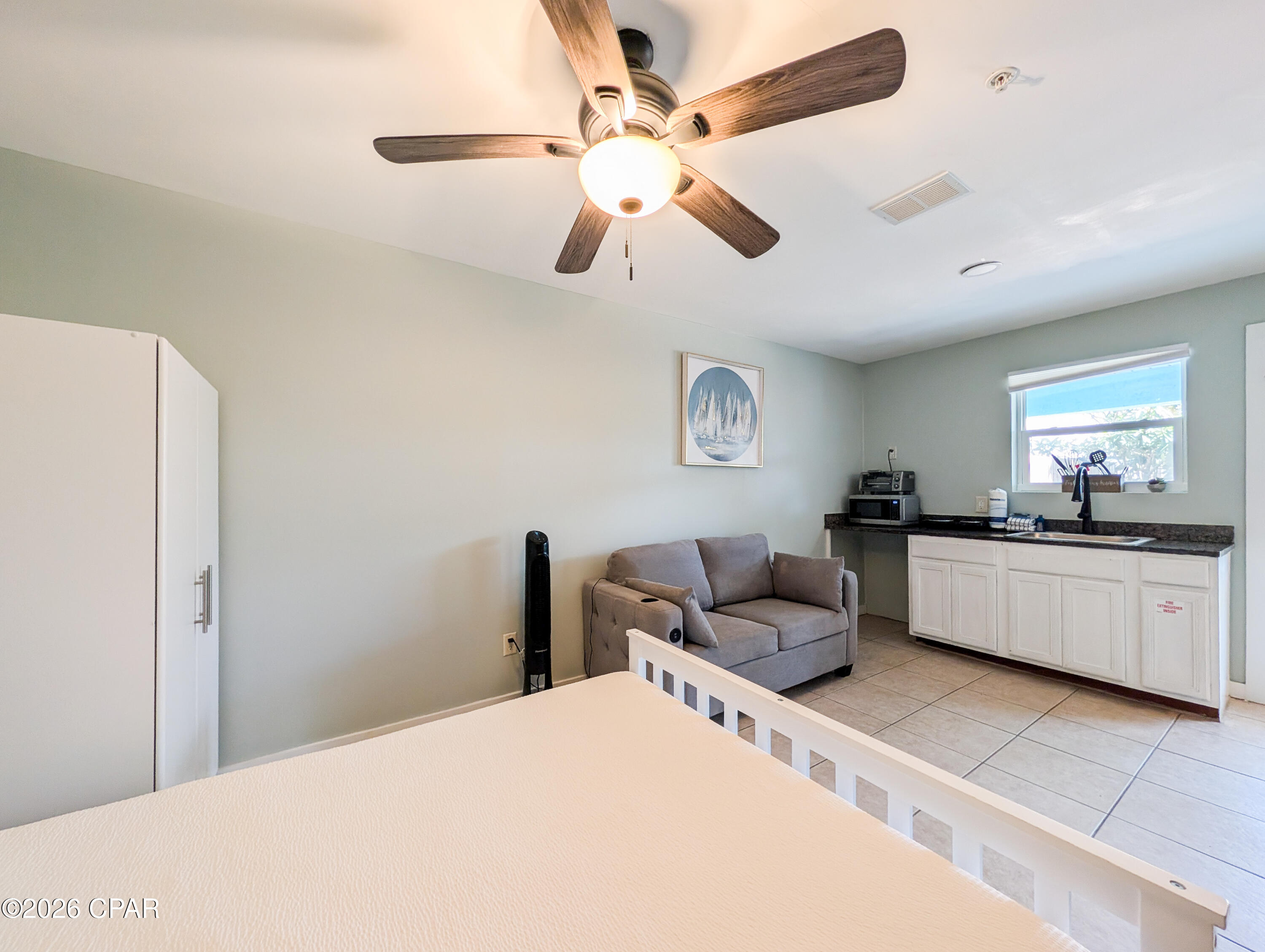 main property photo 76
