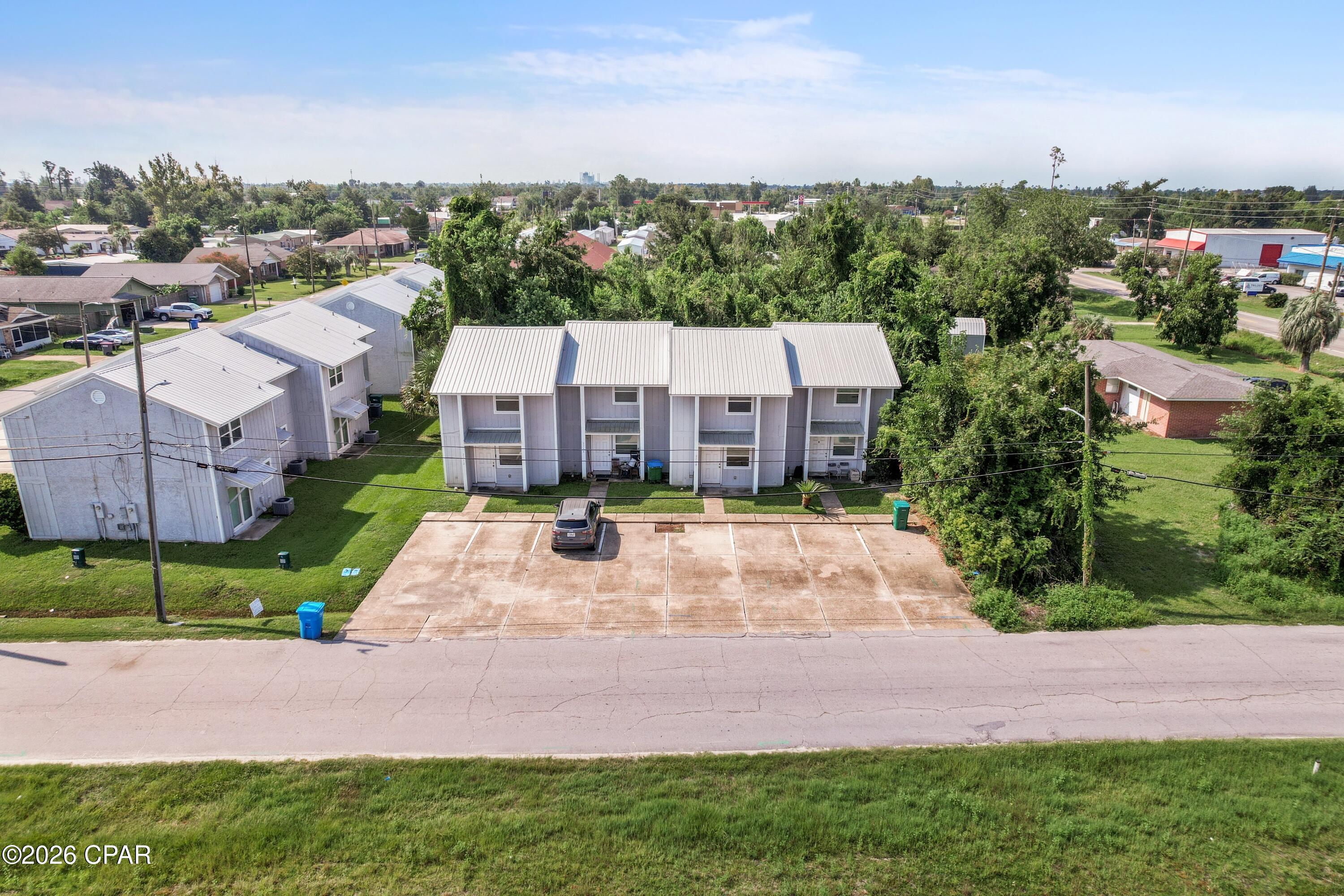 main property photo 30