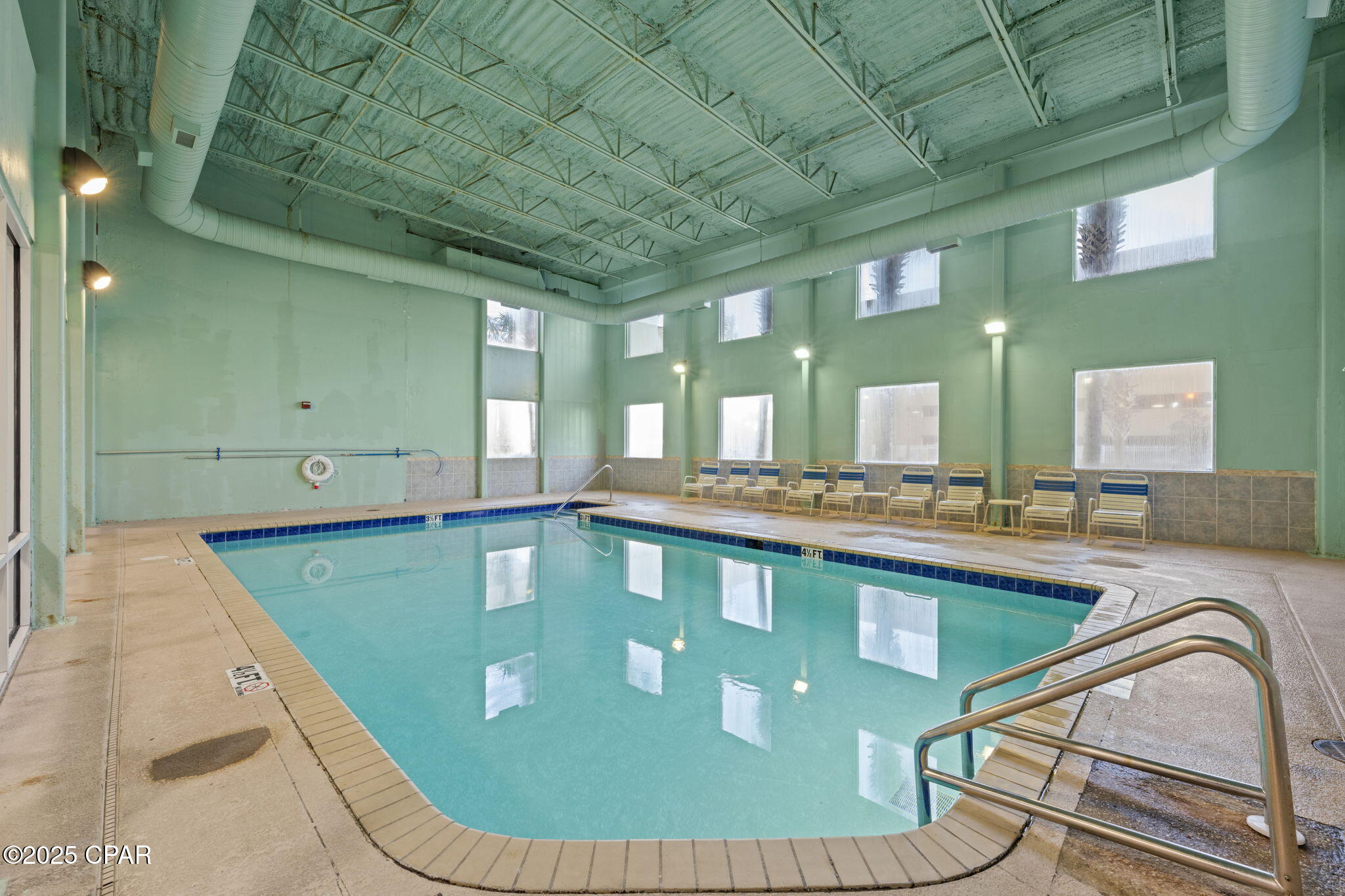 main property photo 40