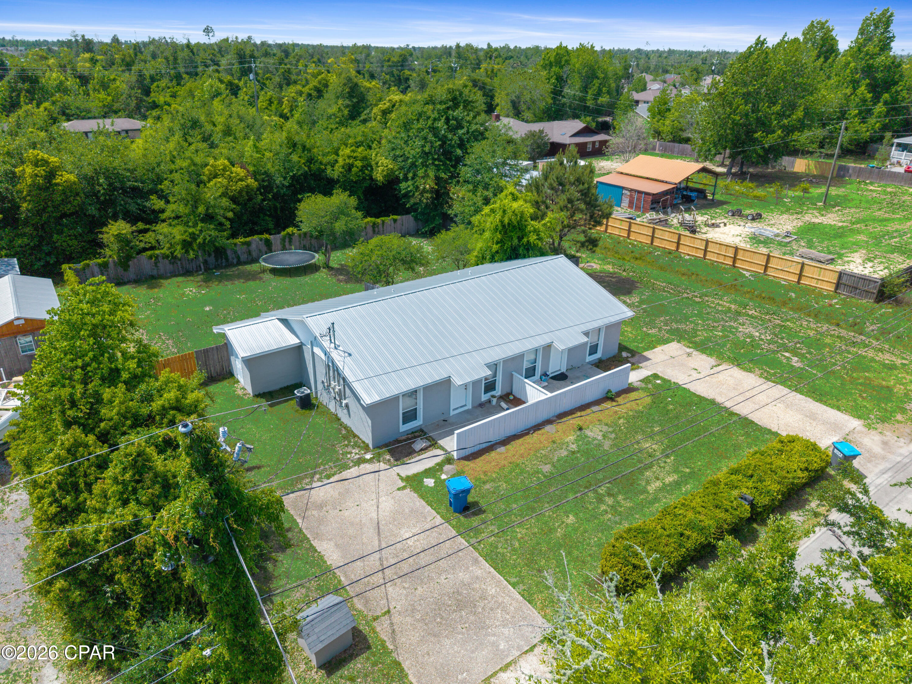 main property photo 18