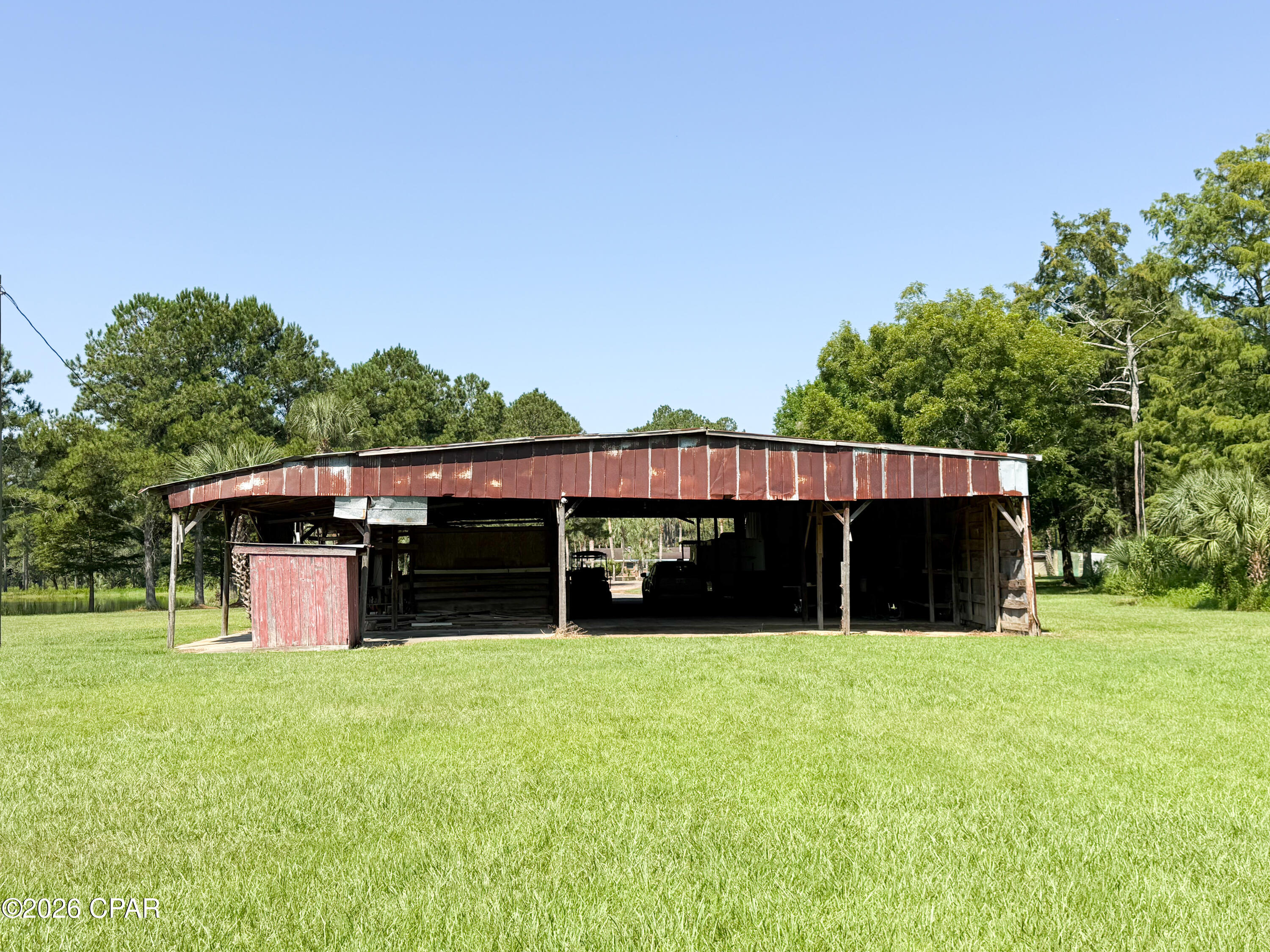 main property photo 39