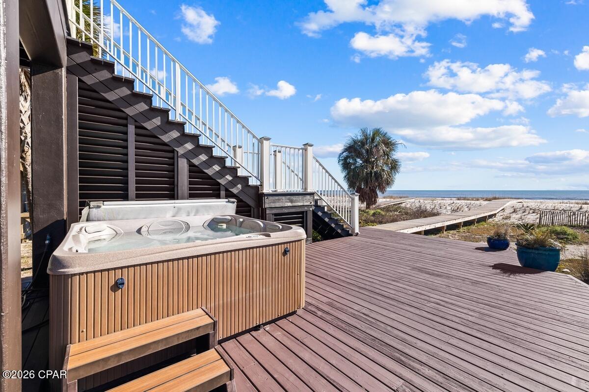 main property photo 45