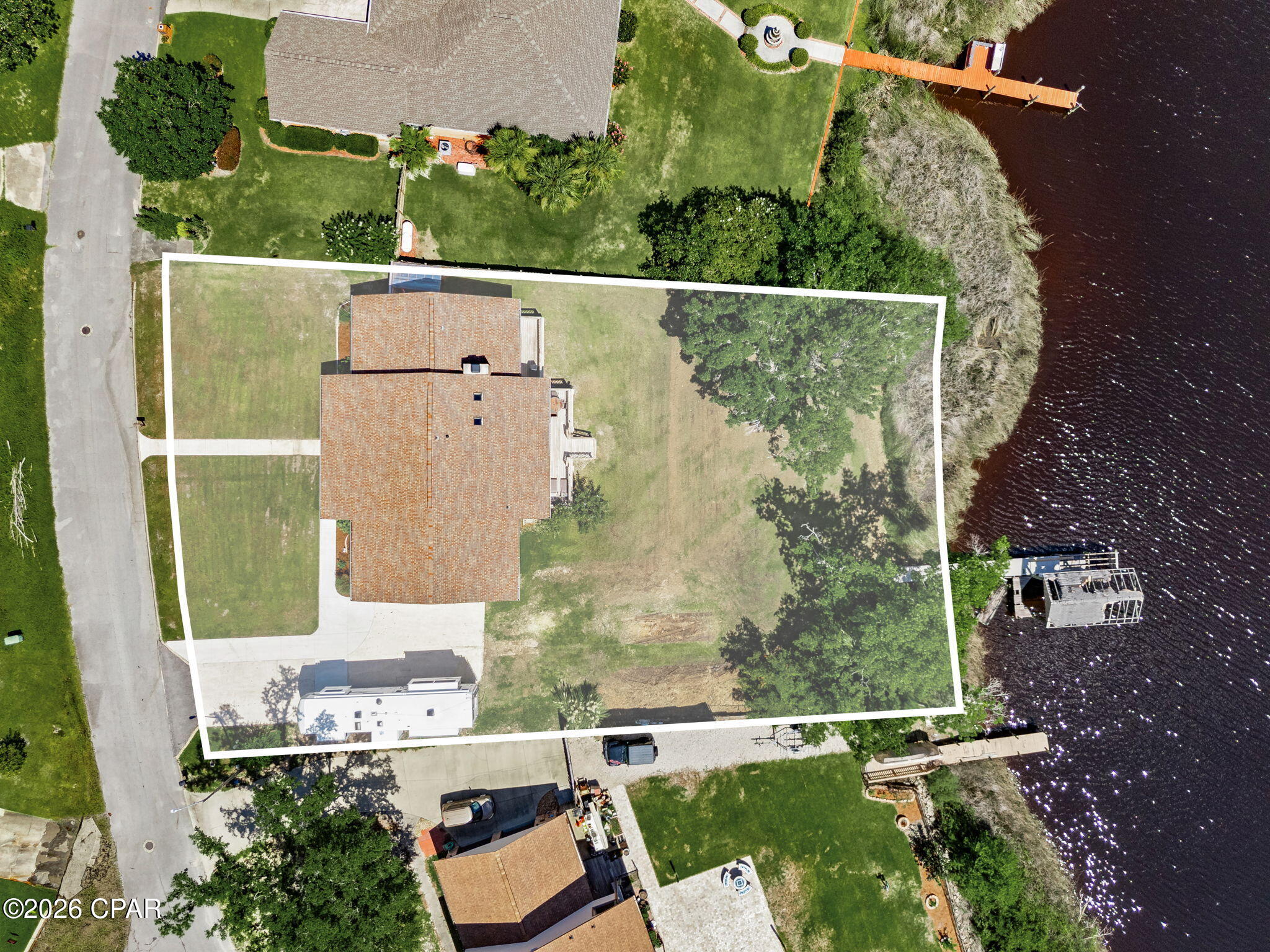 main property photo 44