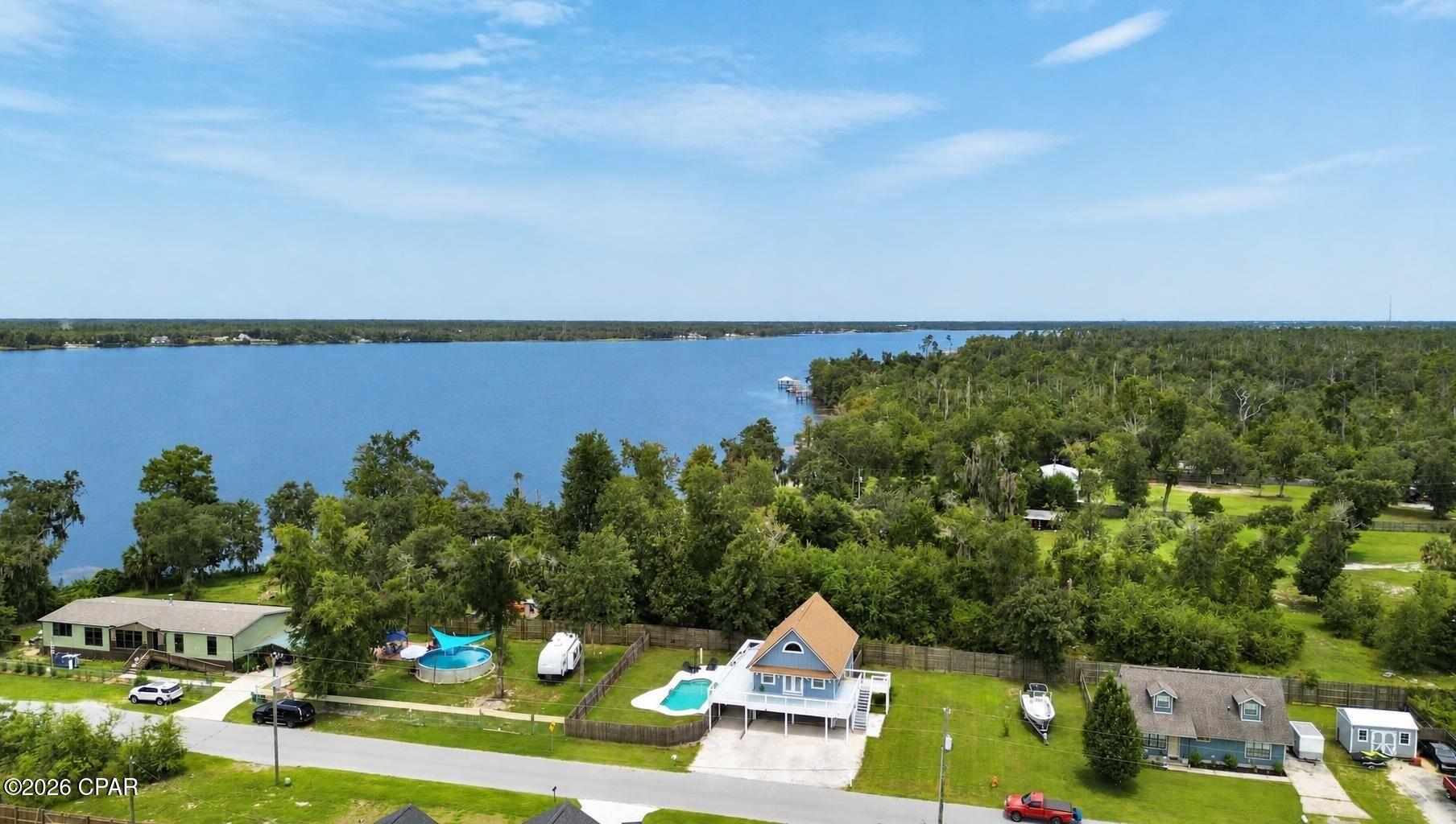 main property photo 30