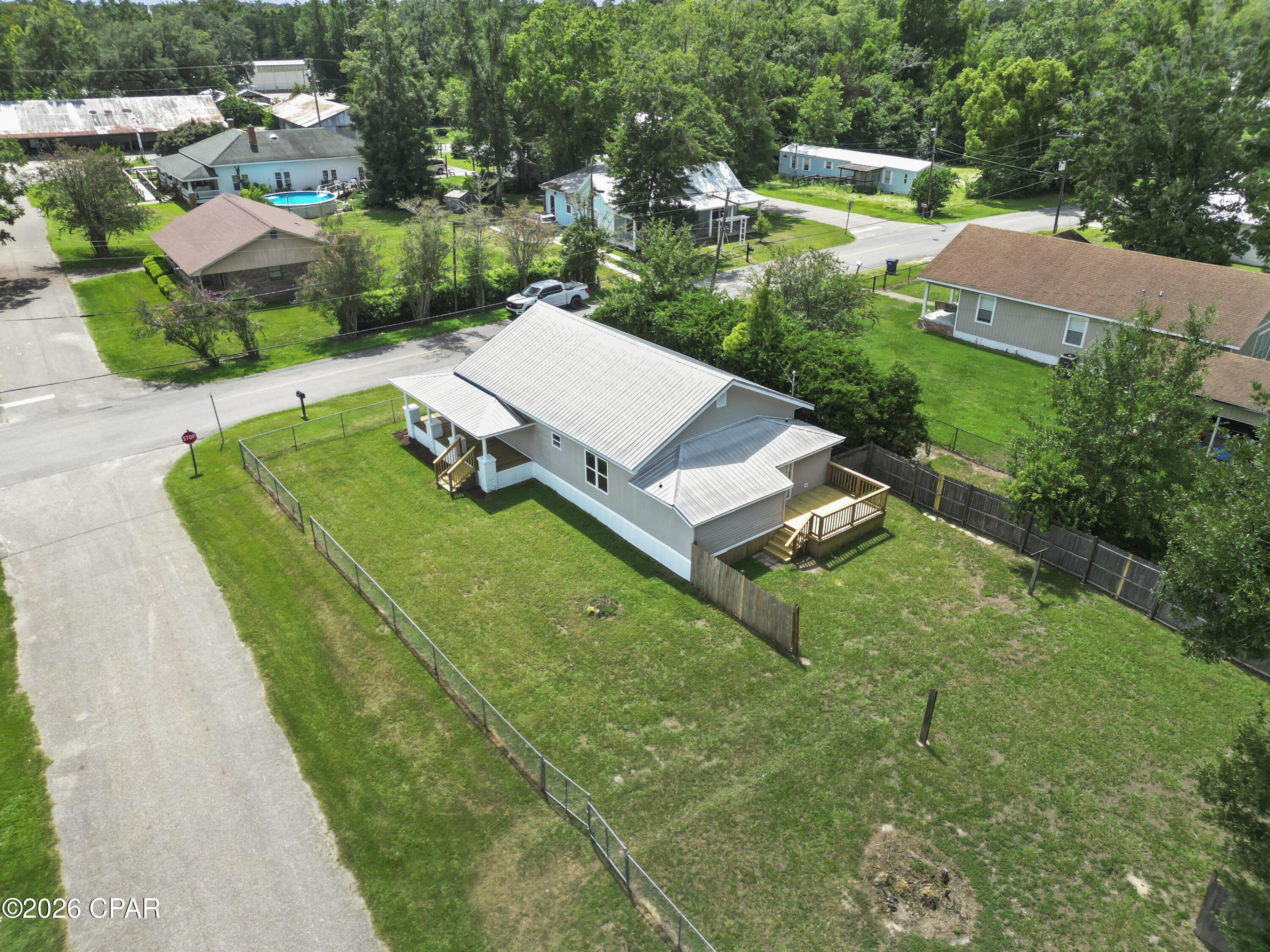 main property photo 27