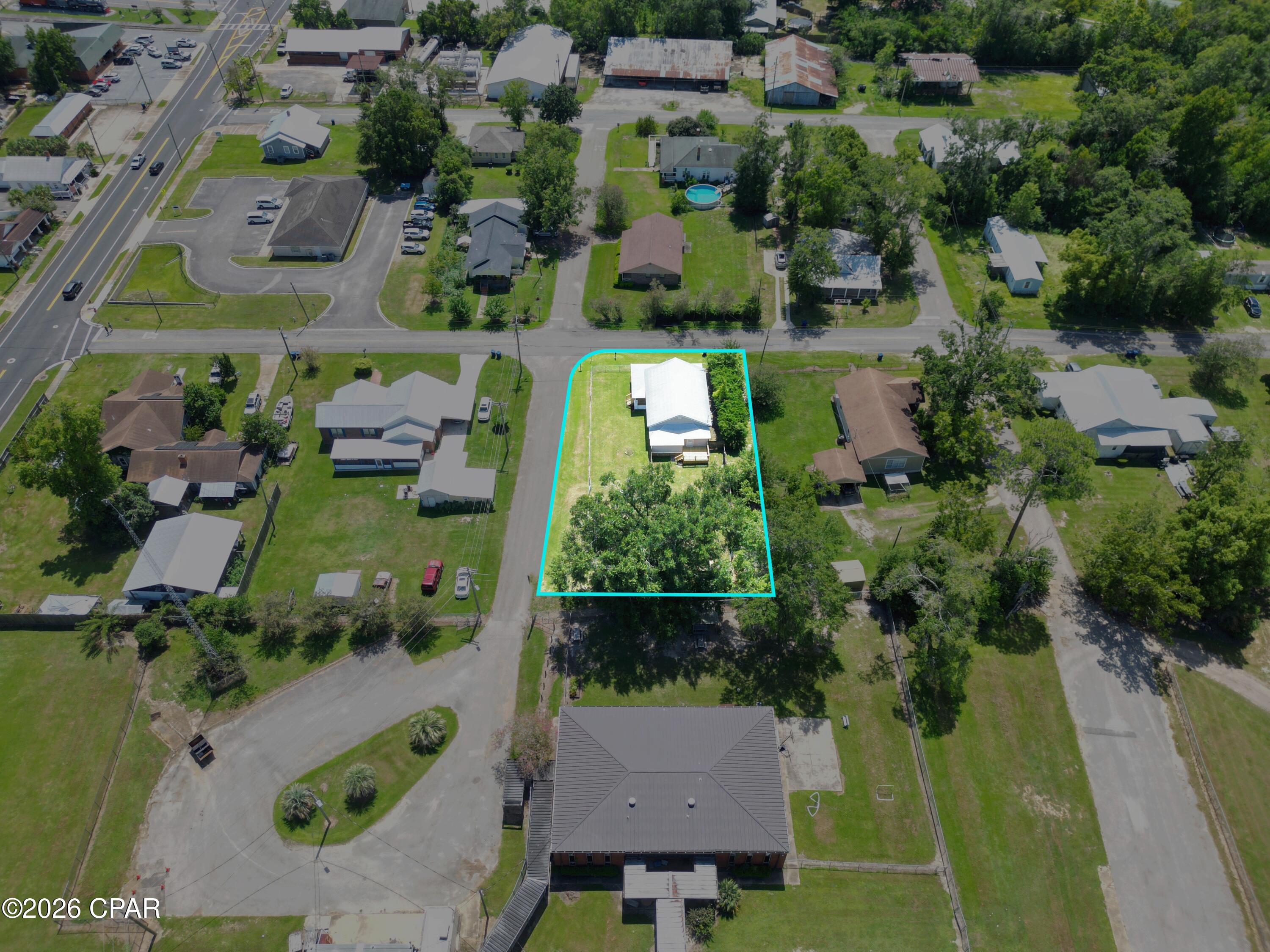 main property photo 35