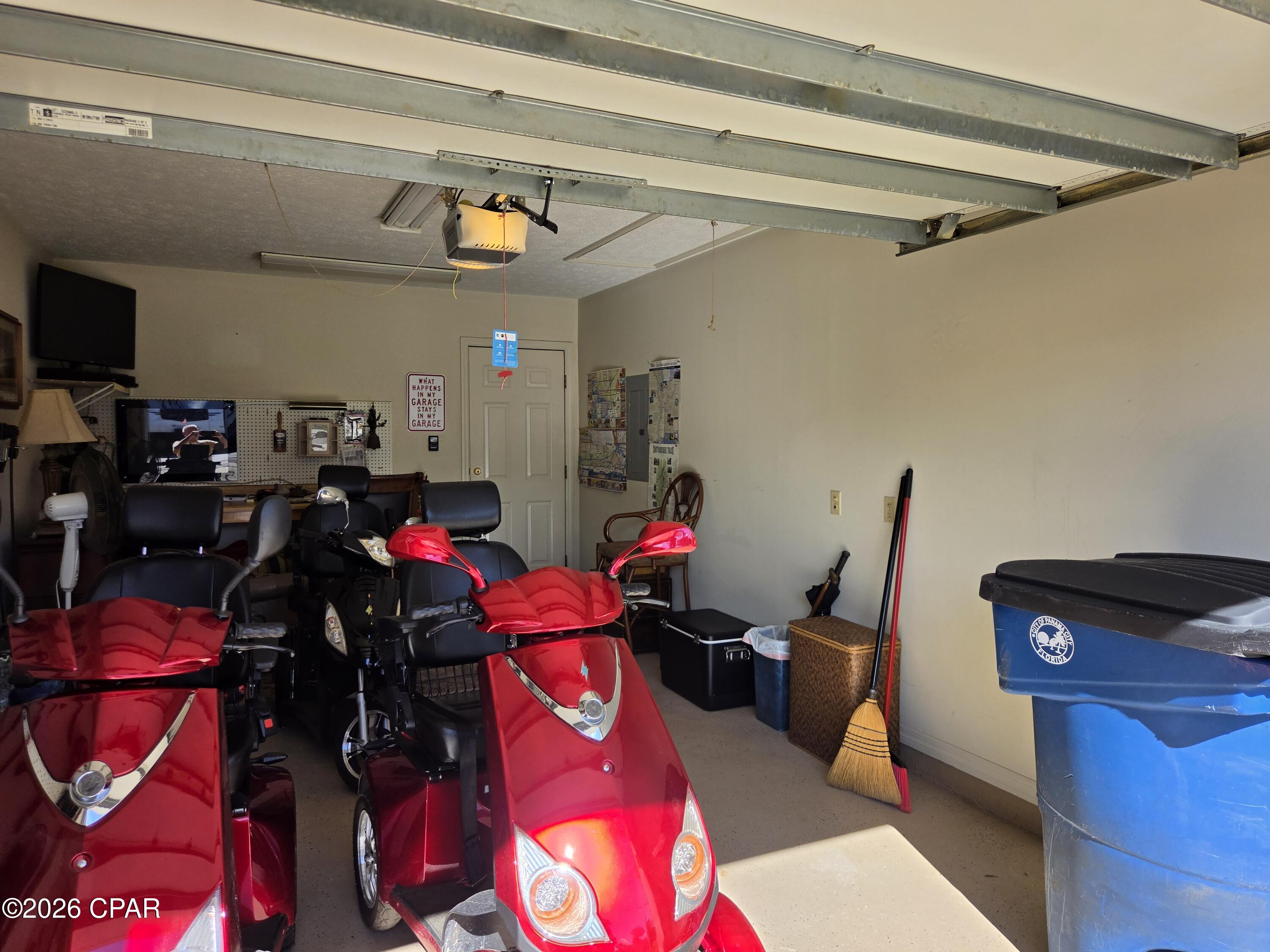 main property photo 39
