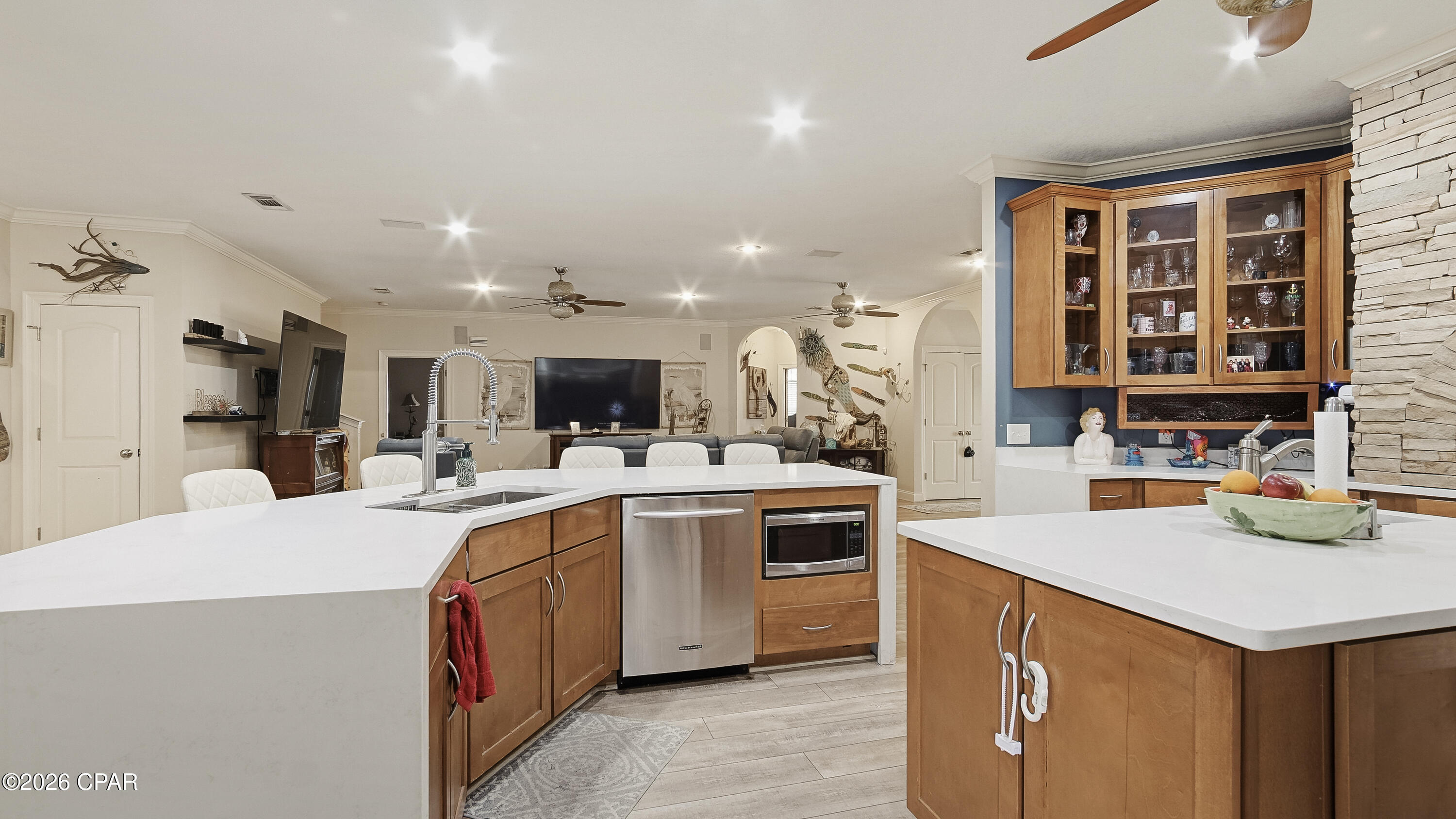 main property photo 19