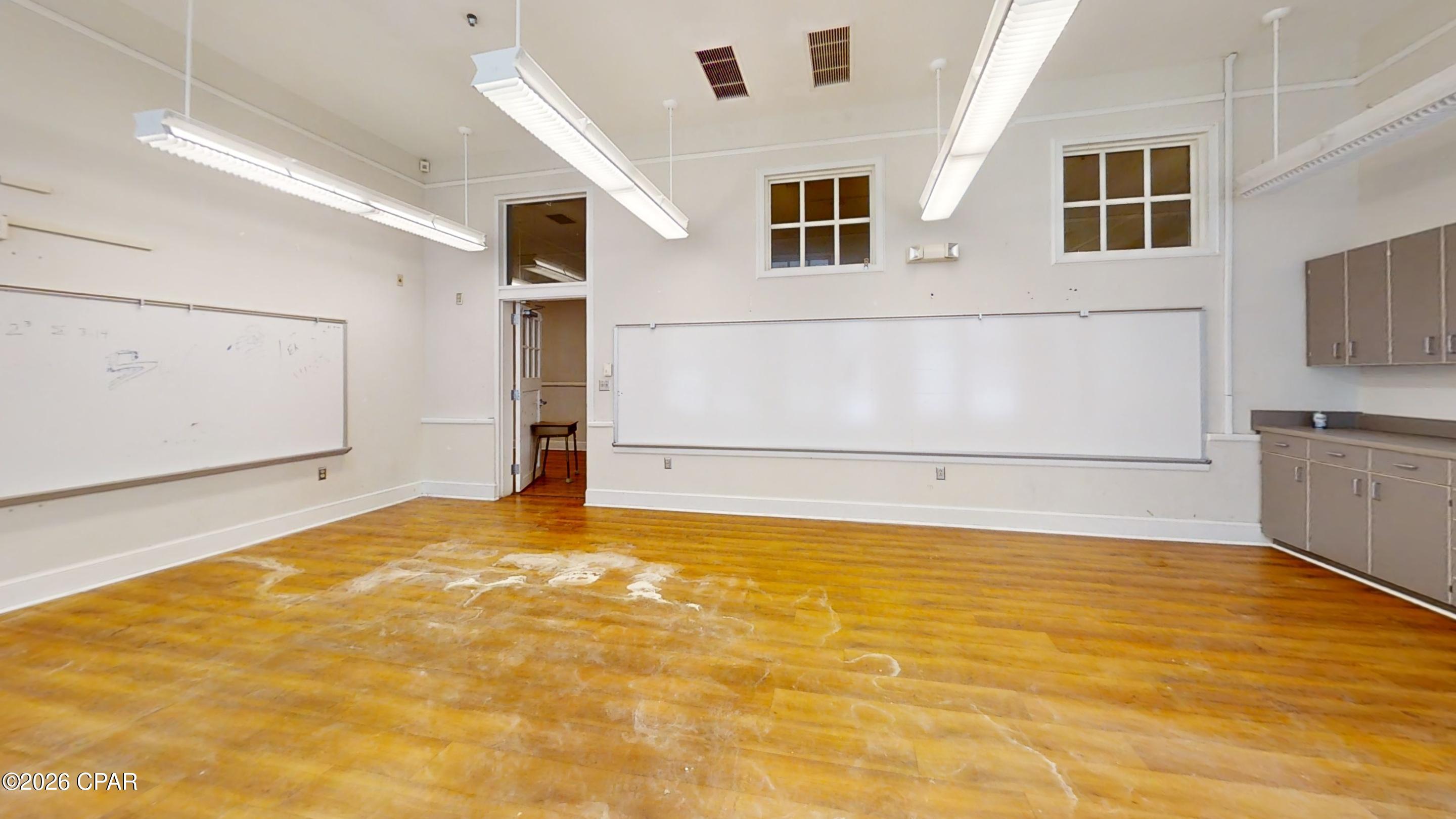 main property photo 105
