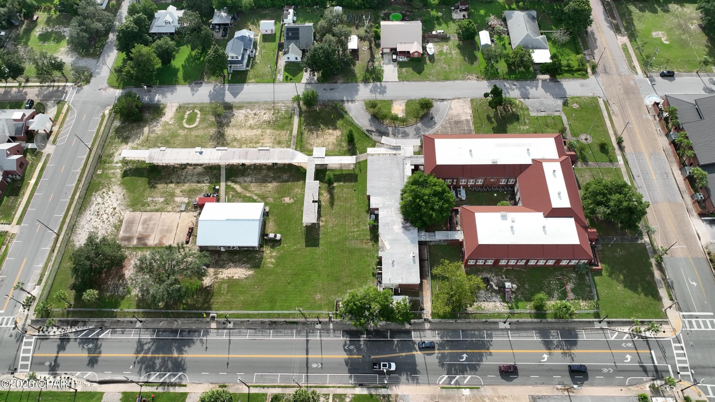 main property photo 4