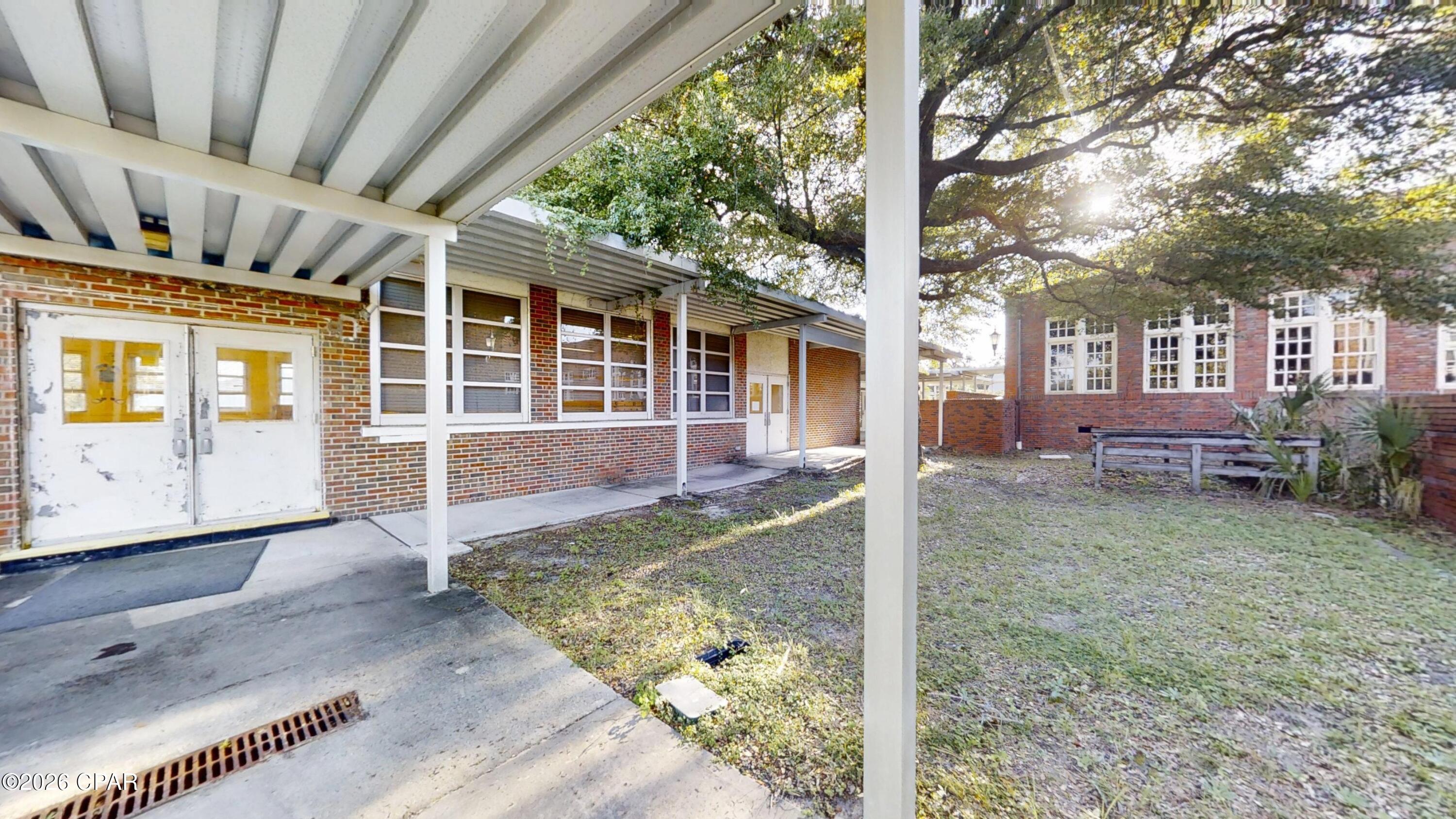 main property photo 54
