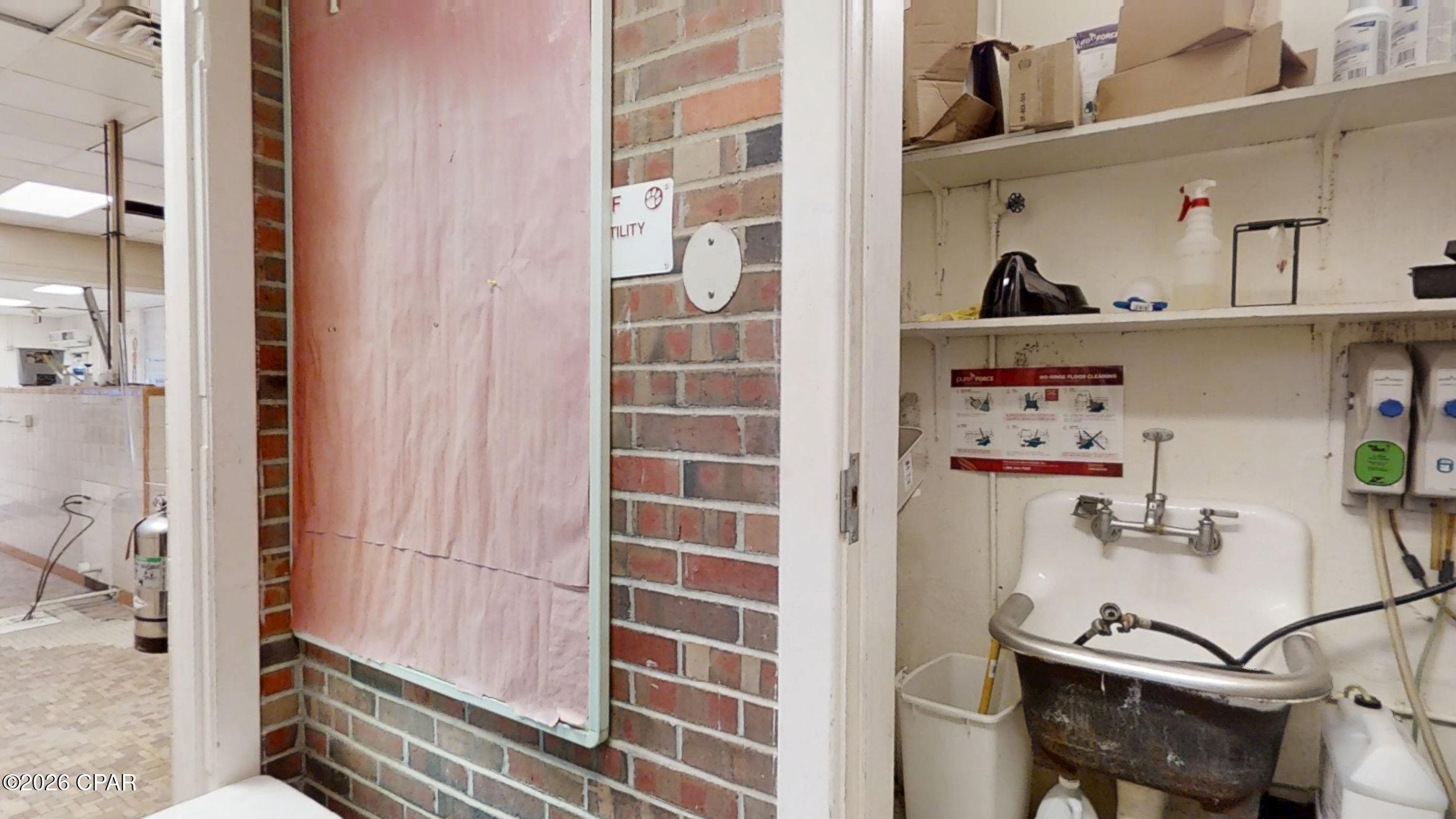 main property photo 64