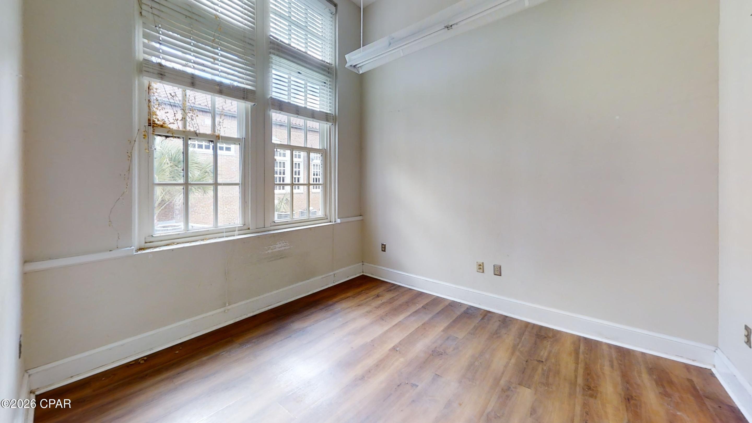 main property photo 81