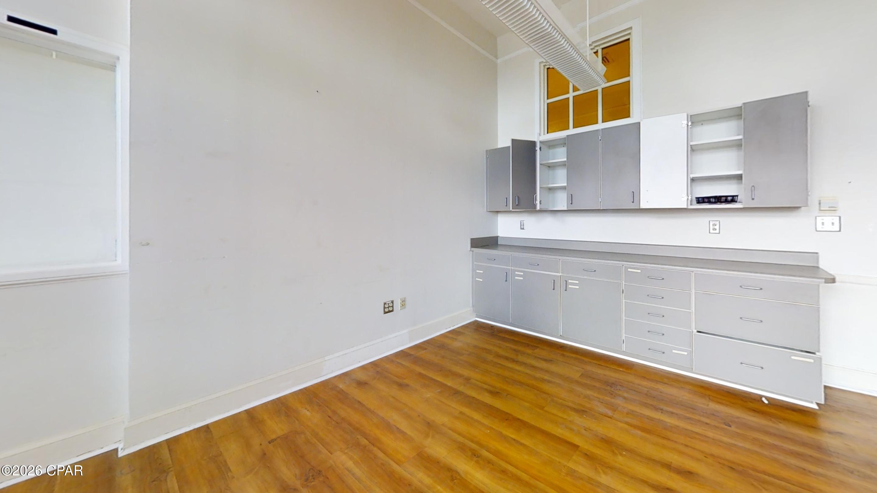 main property photo 93