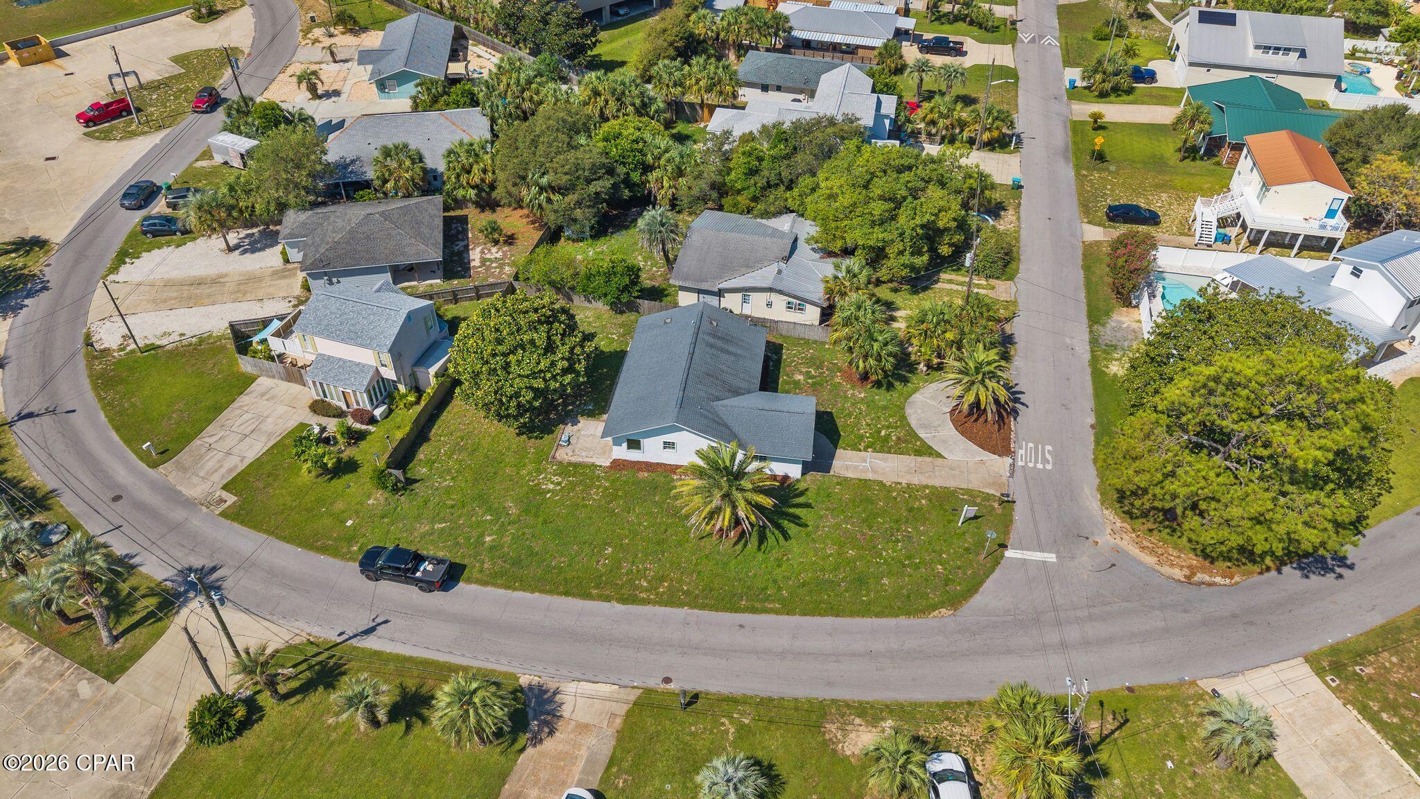 main property photo 32
