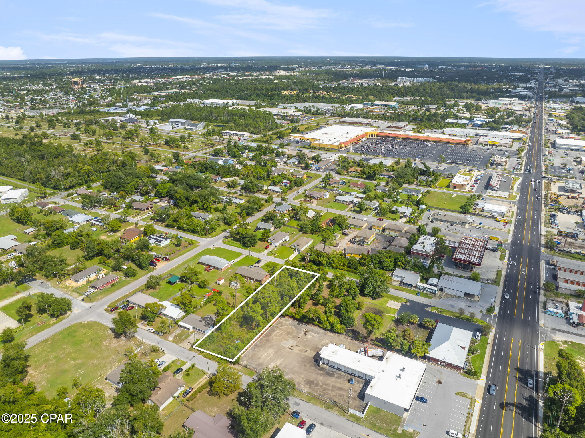 main property photo 9