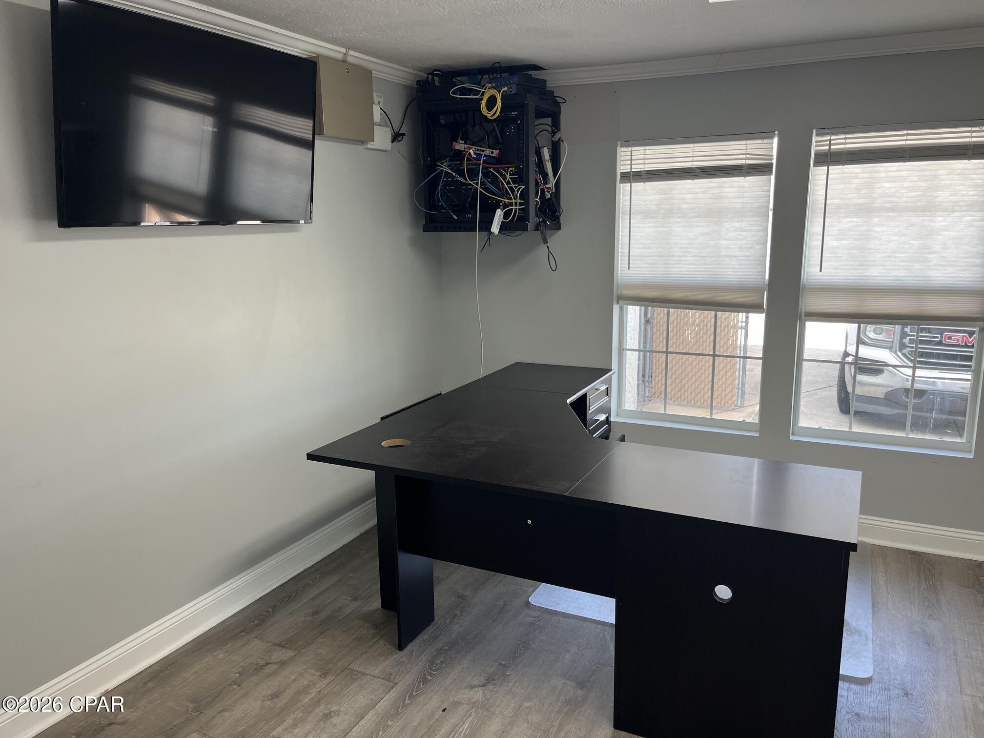 main property photo 19