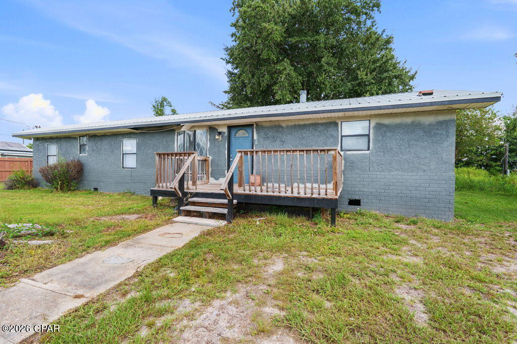 main property photo 27