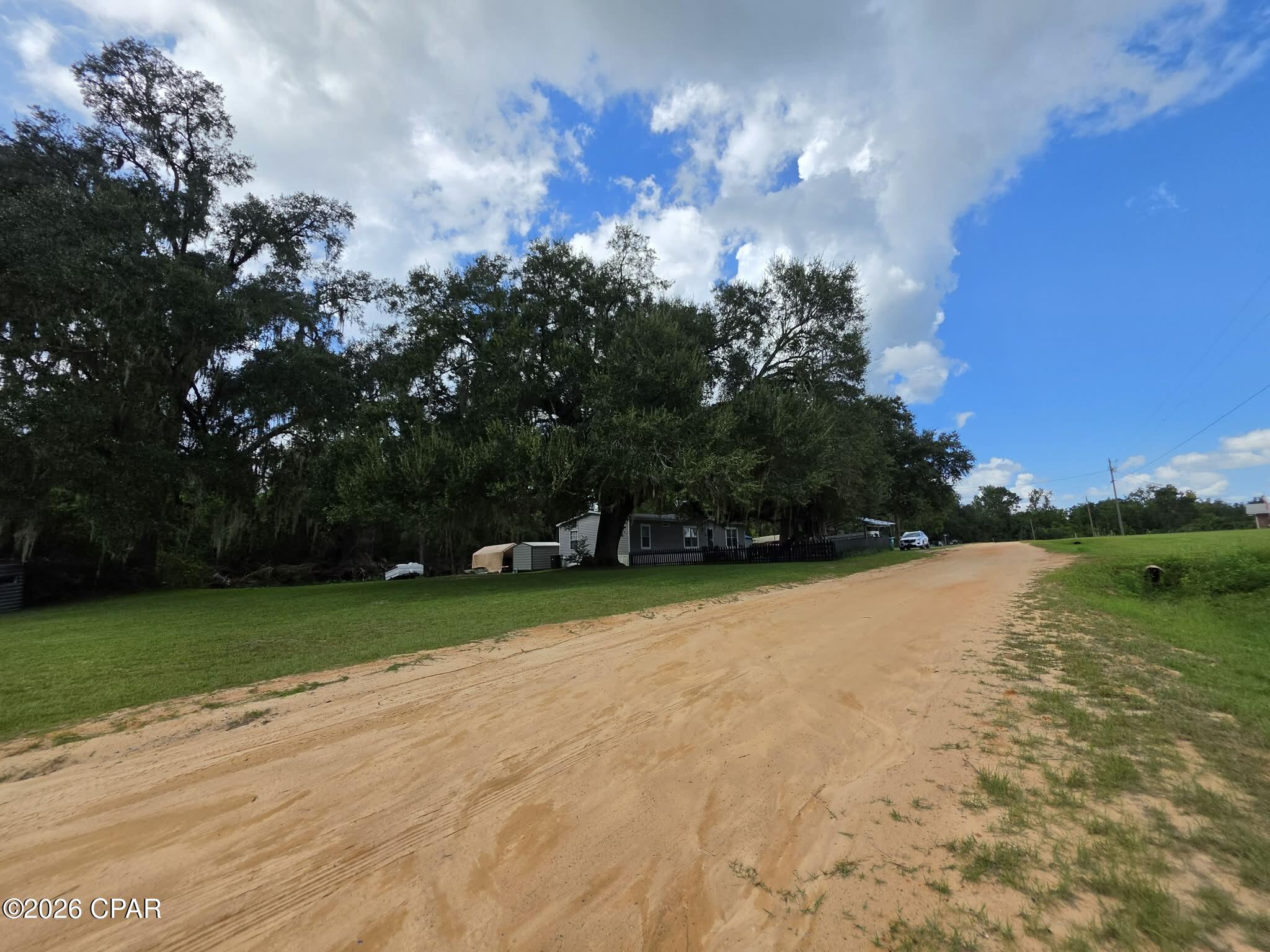 main property photo 14